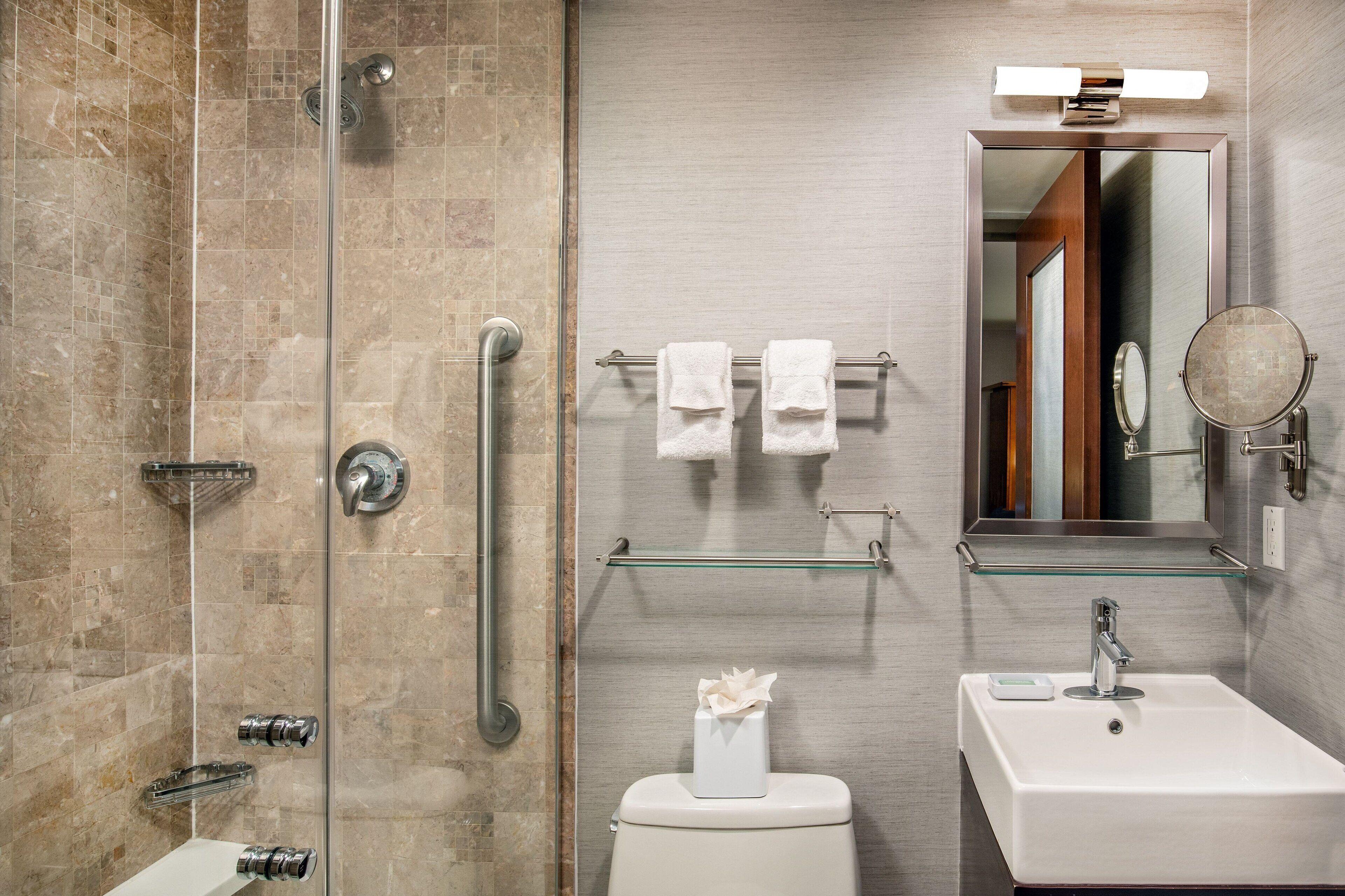 Hotel Fairfield & By Marriott Manhattan/times Square South