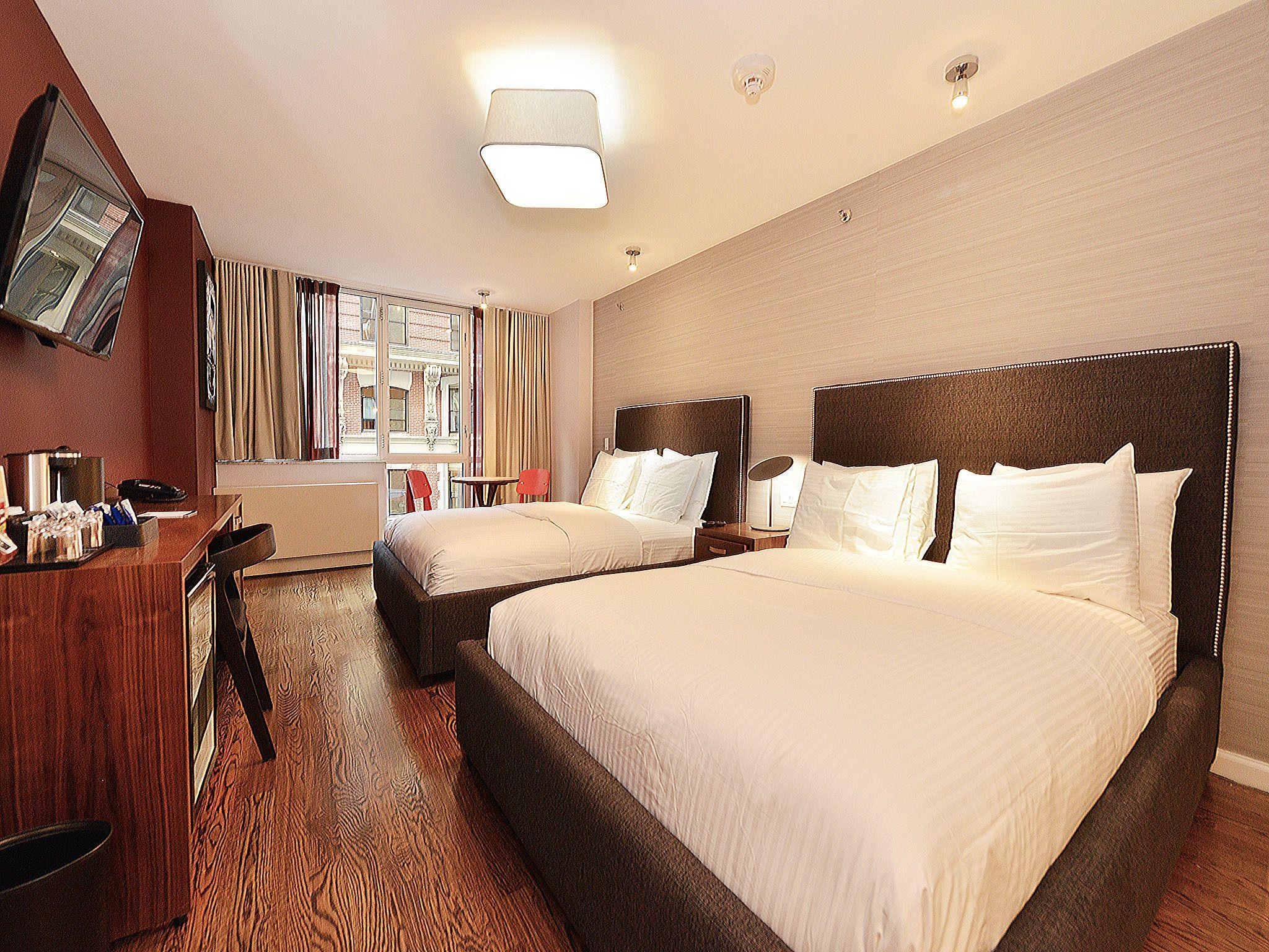32 32 Hotel 4*