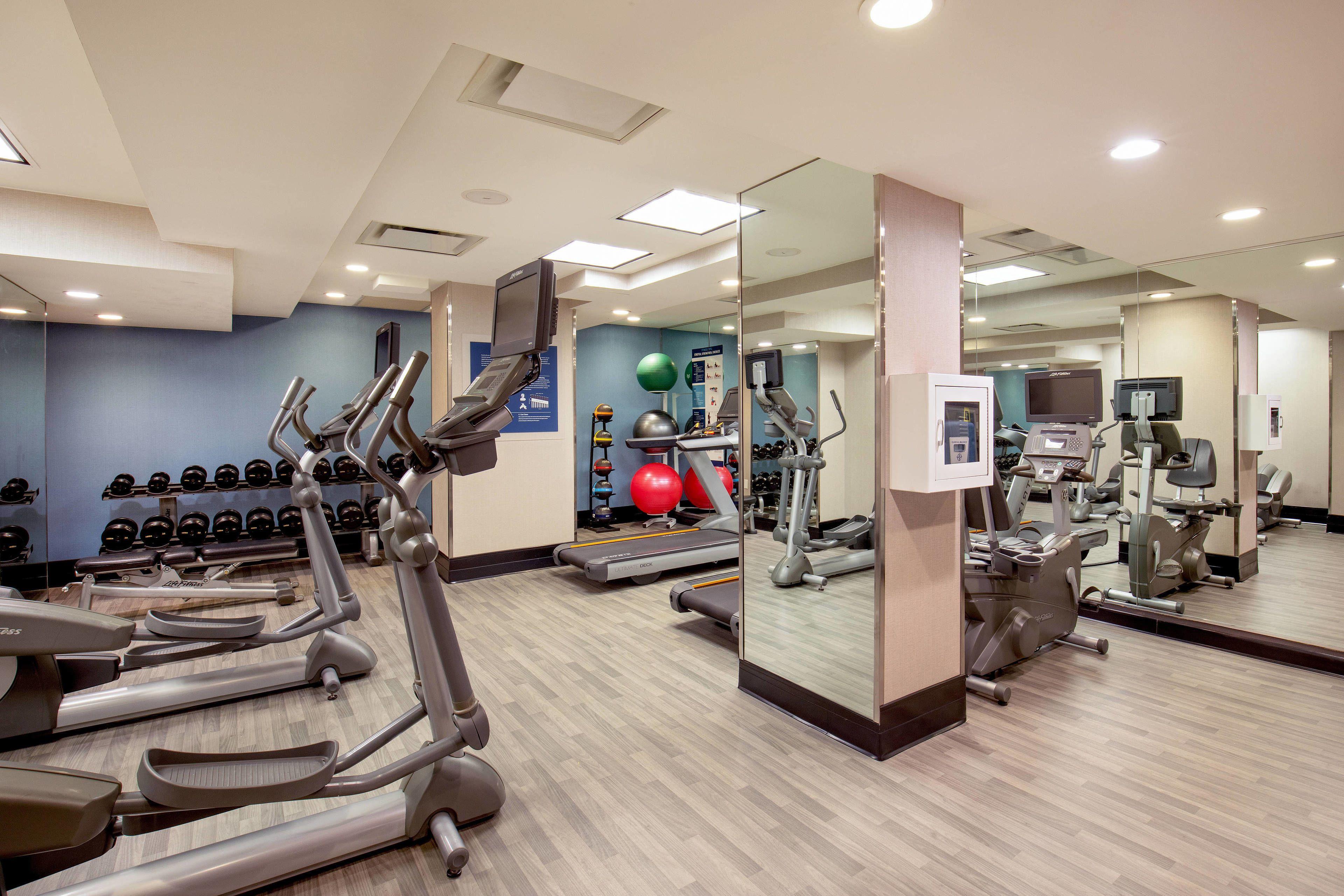 Hotel Four Points By Sheraton Midtown - Times Square 4*