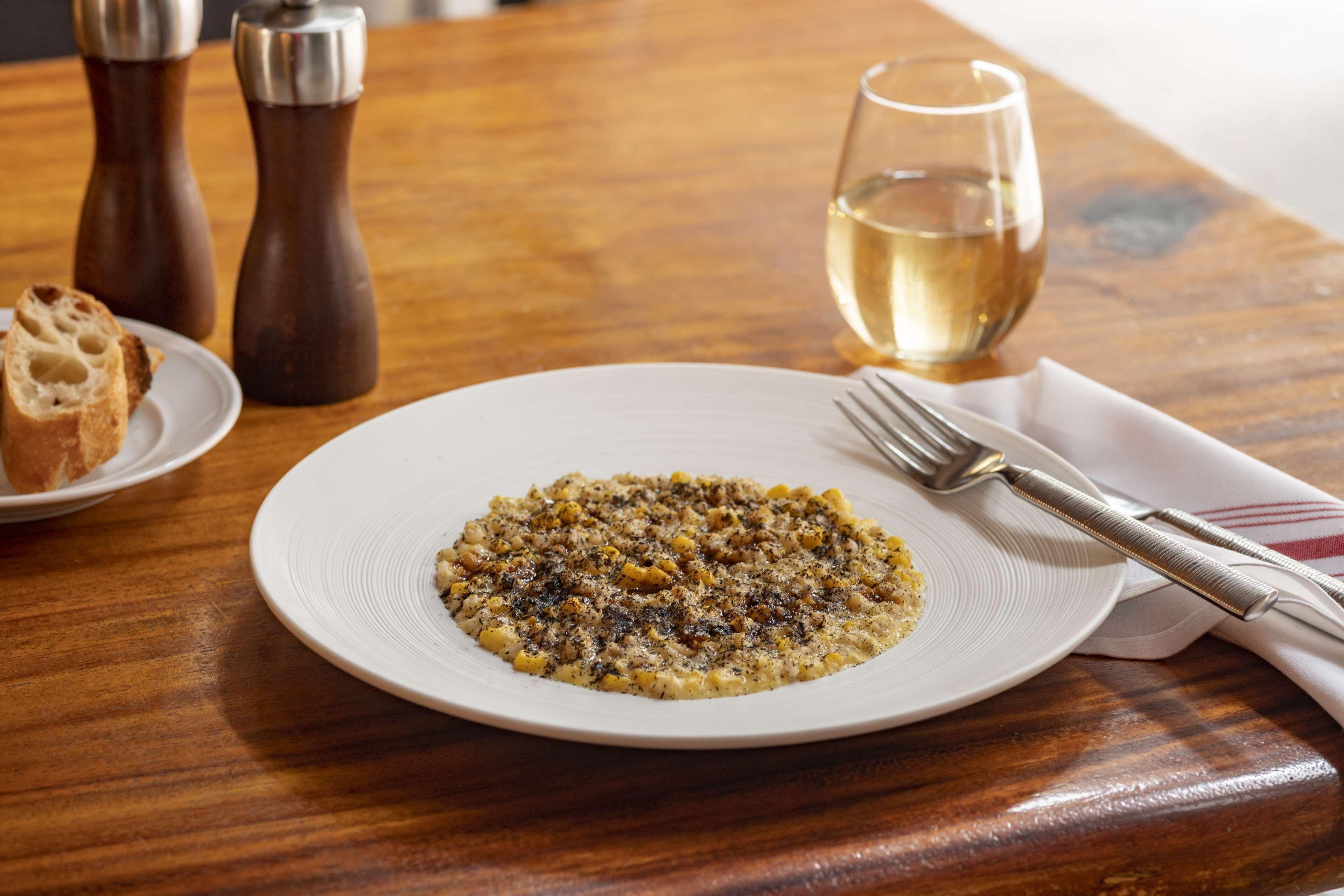 Hyatt Centric Street 4* New York