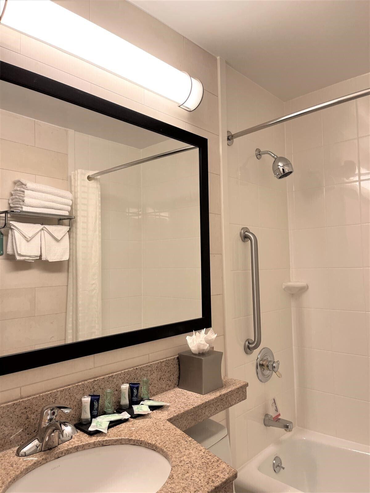 Sleep Long Island - Manhattan View Hotel