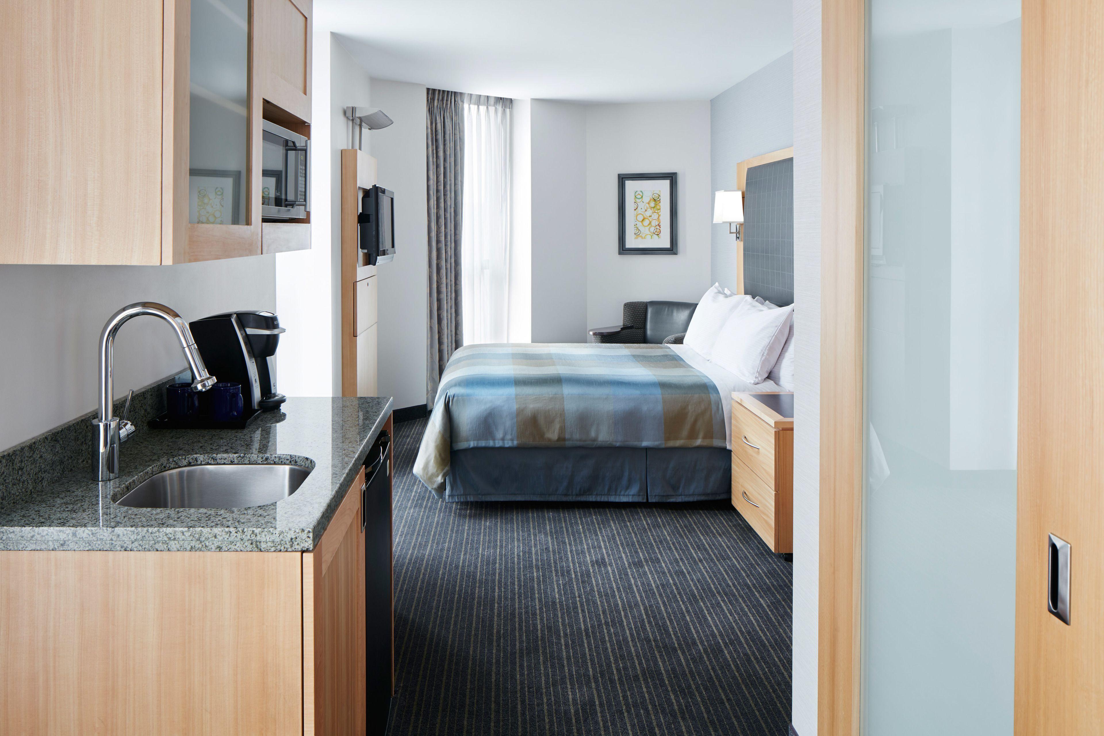 Hotel World Center New York