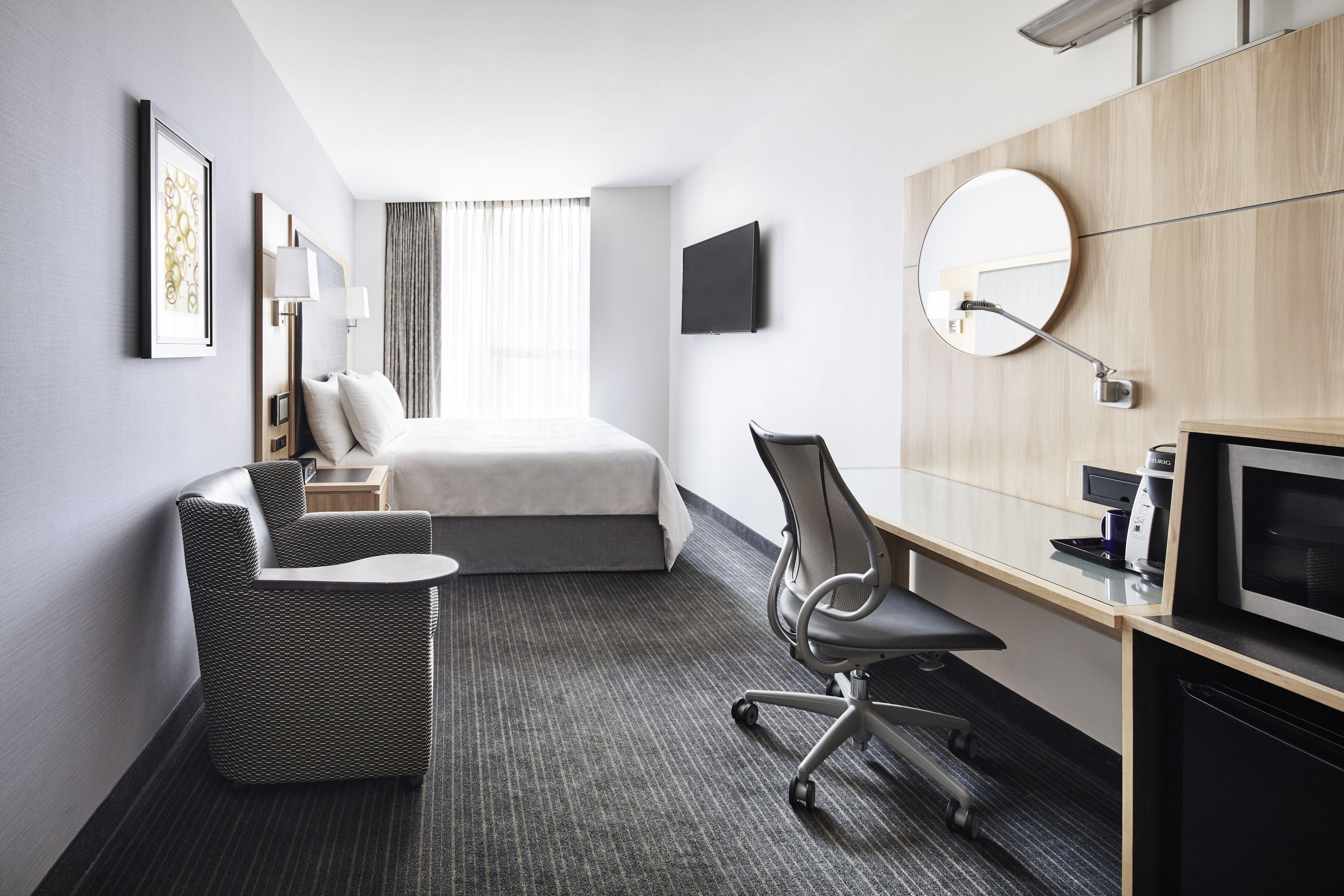 World Center 4*