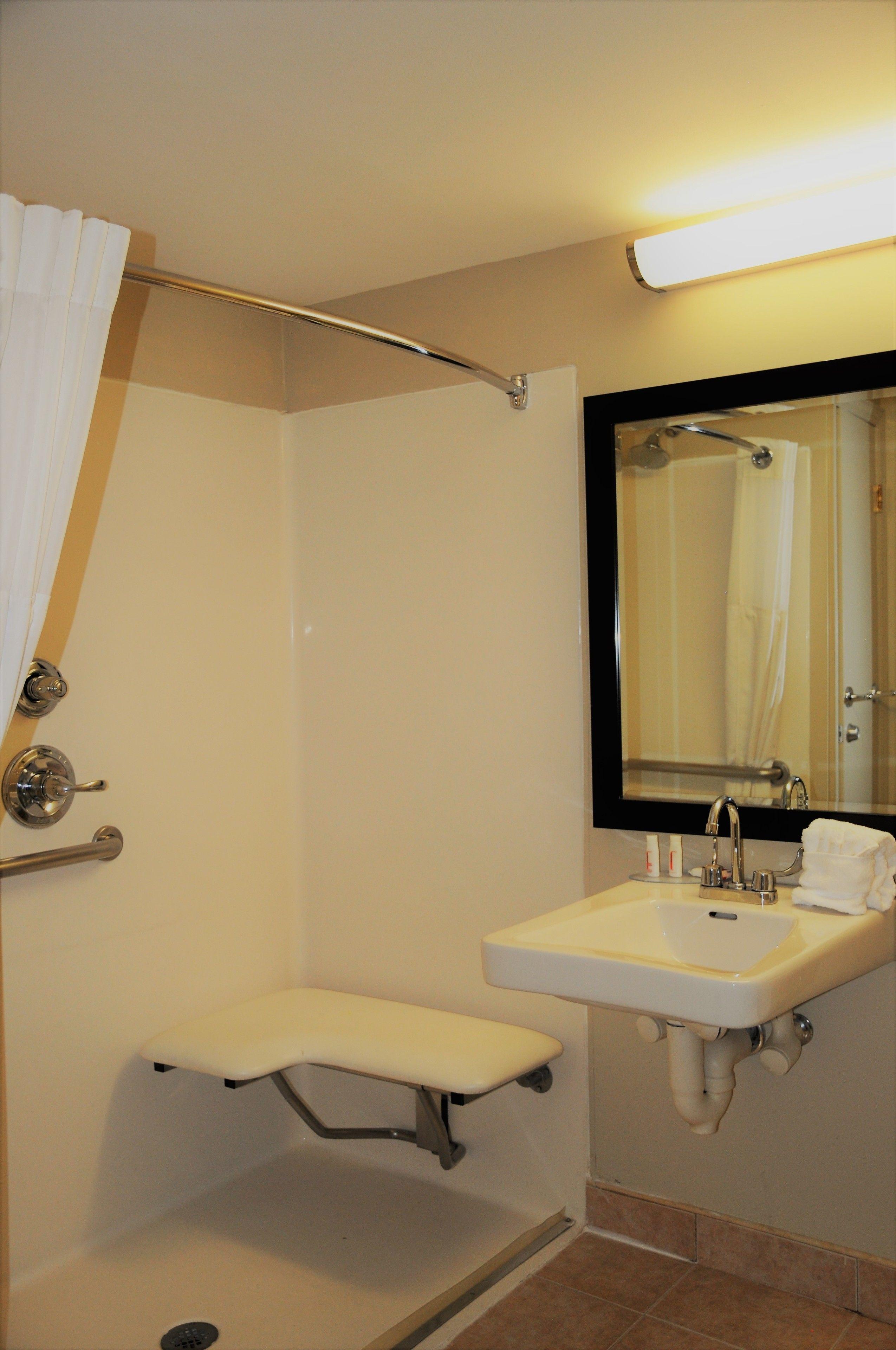 Ramada By Wyndham Staten Island New York