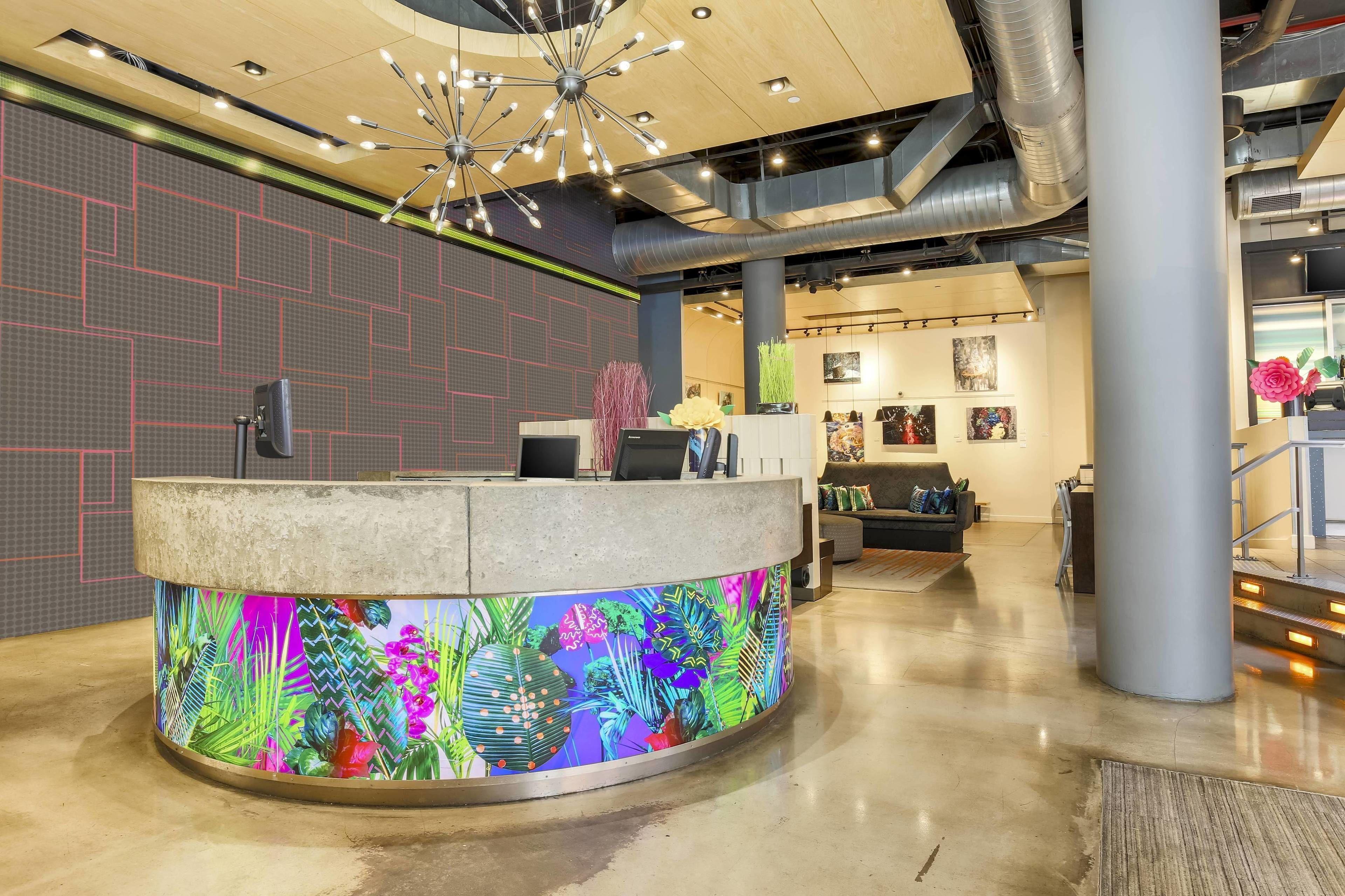 Aloft Harlem Hotel 4*