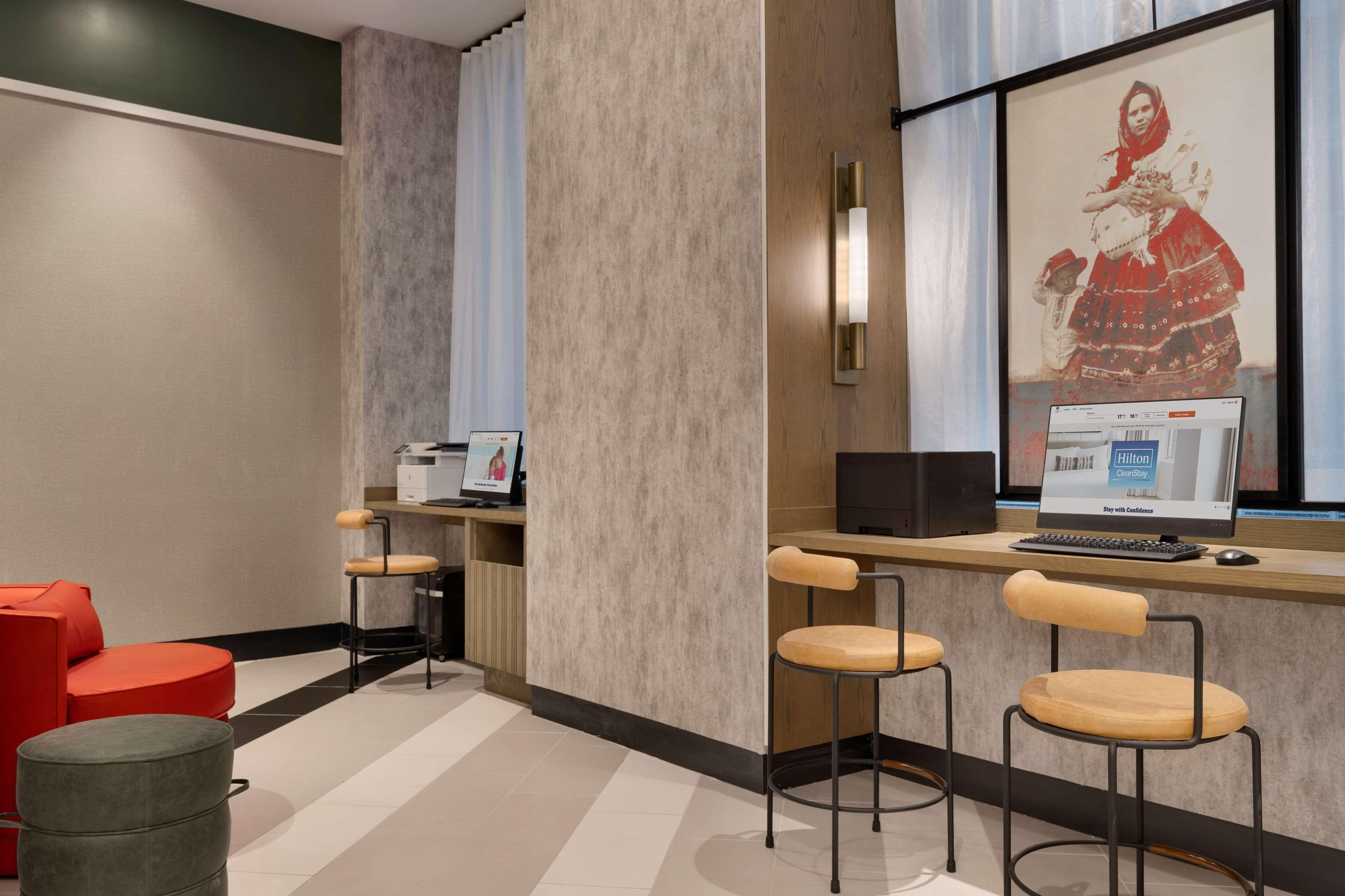 Doubletree By Hilton Downtown Hotel New York