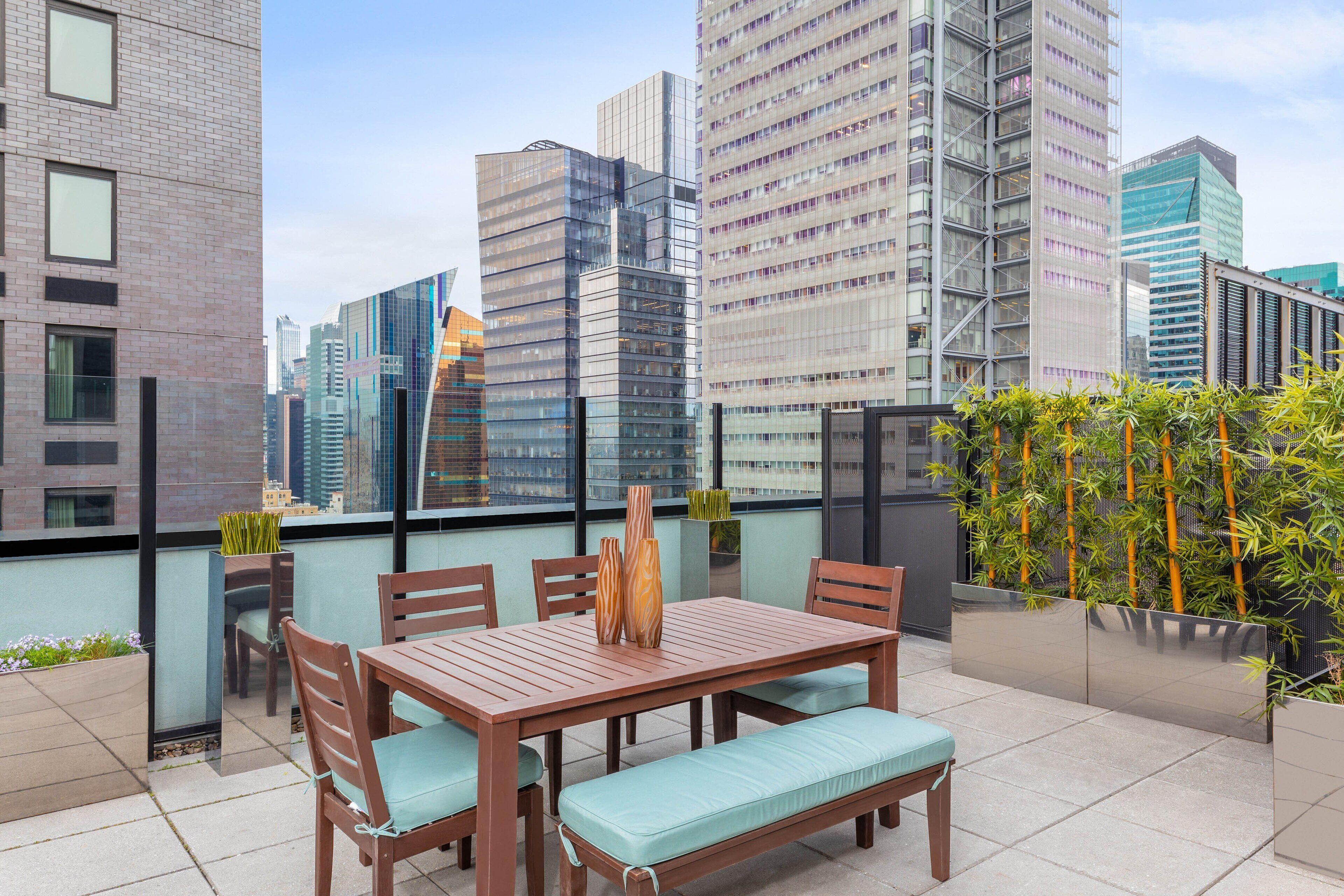 Hotel Element By Marriott Times Square West 4*