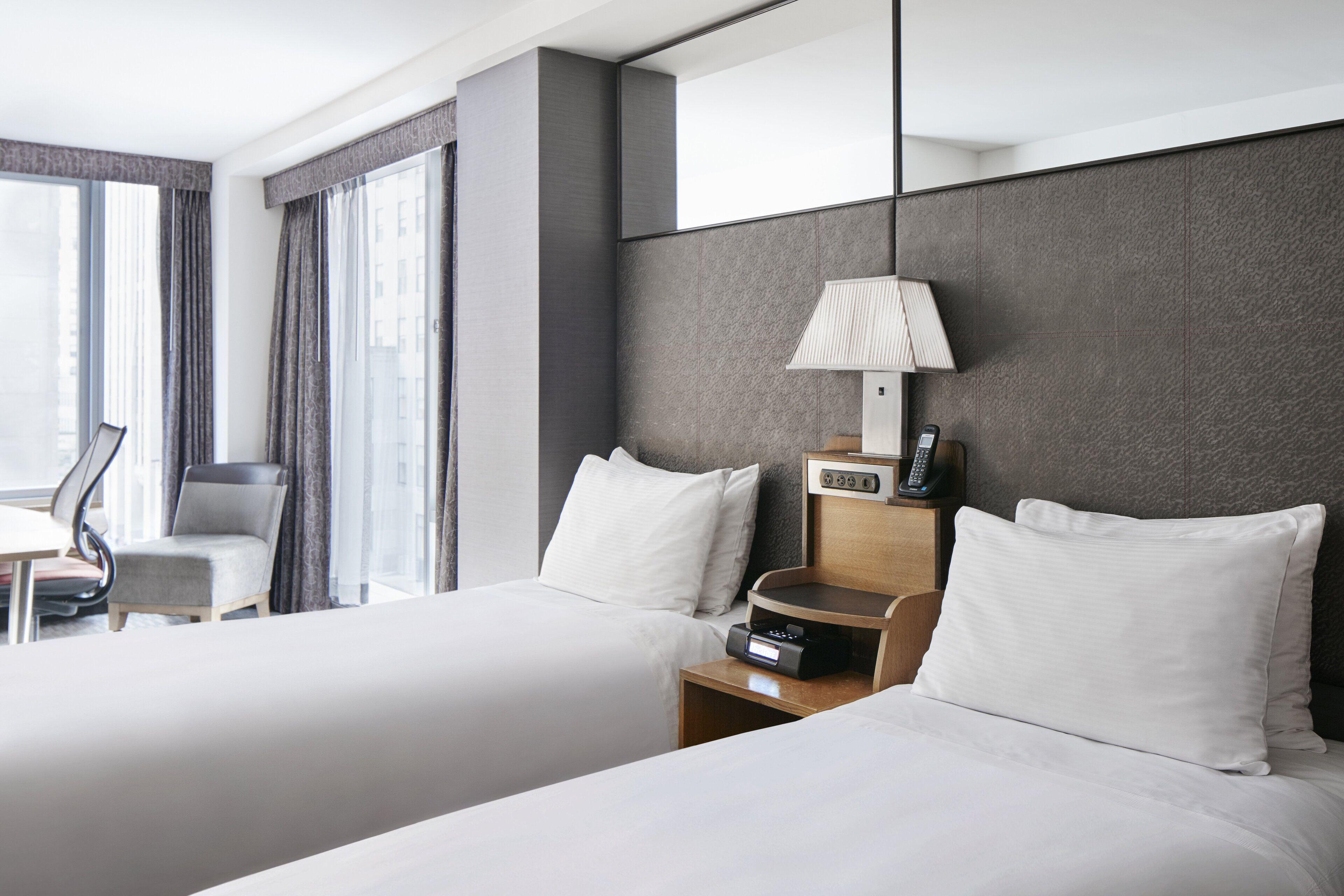 The Jewel Hotel, Hotel