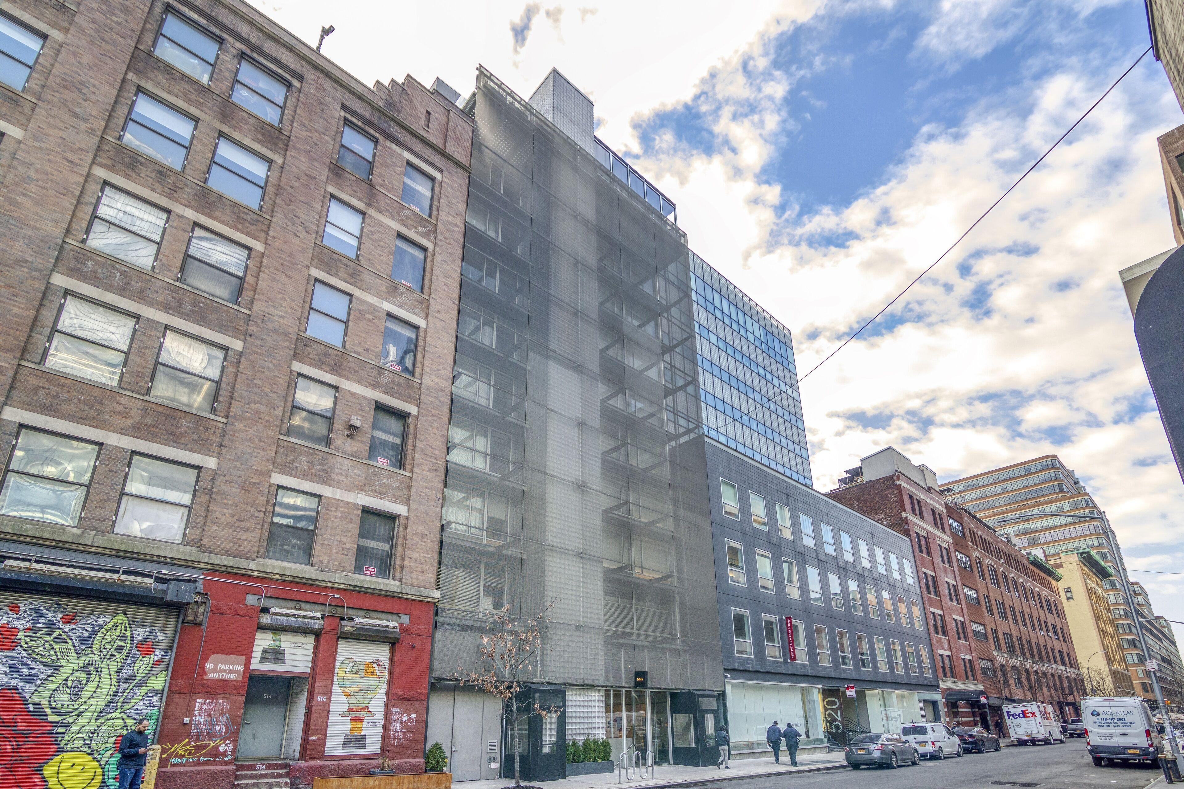 Alameda, Highline Hotel 4*