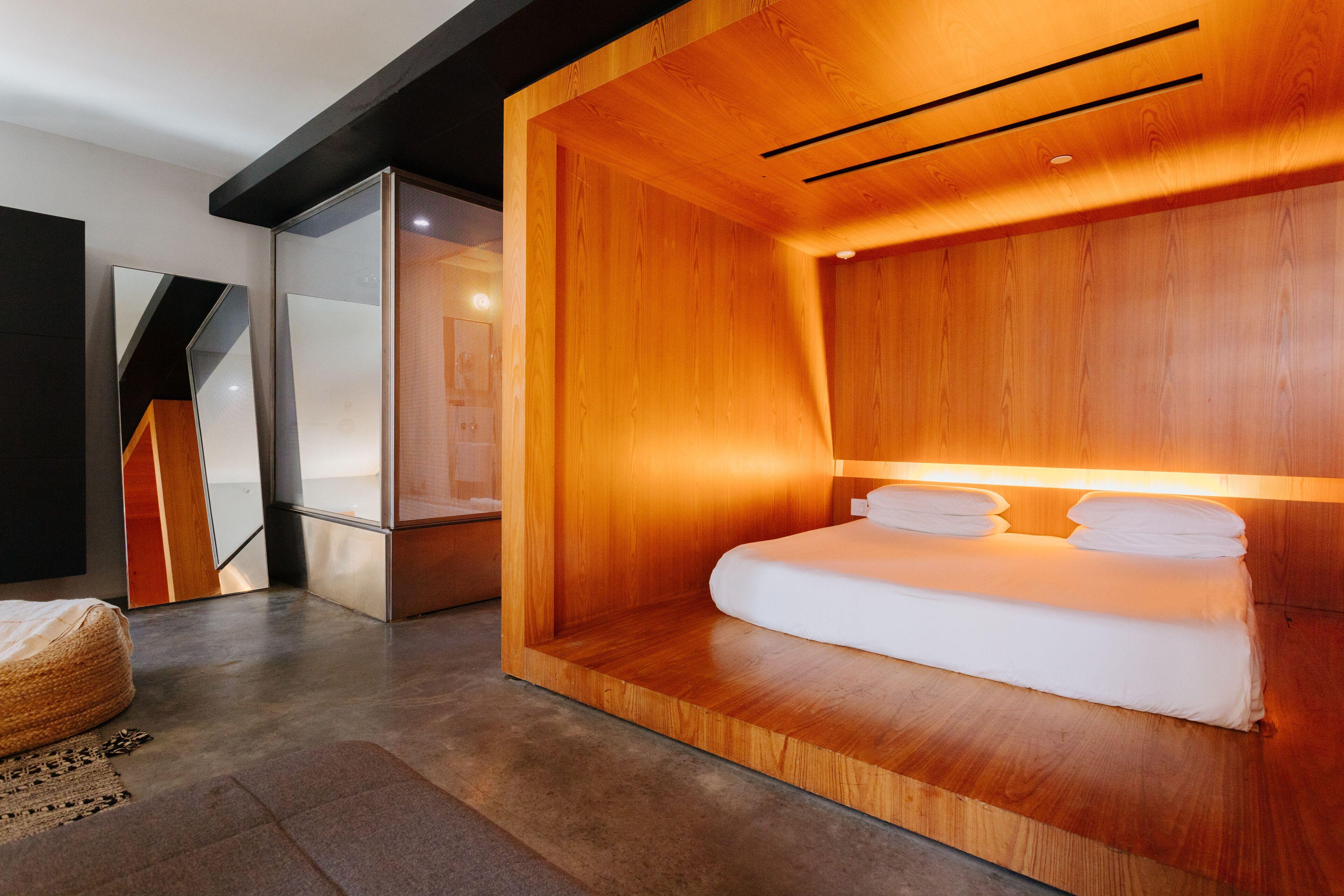 Alameda, Highline New York