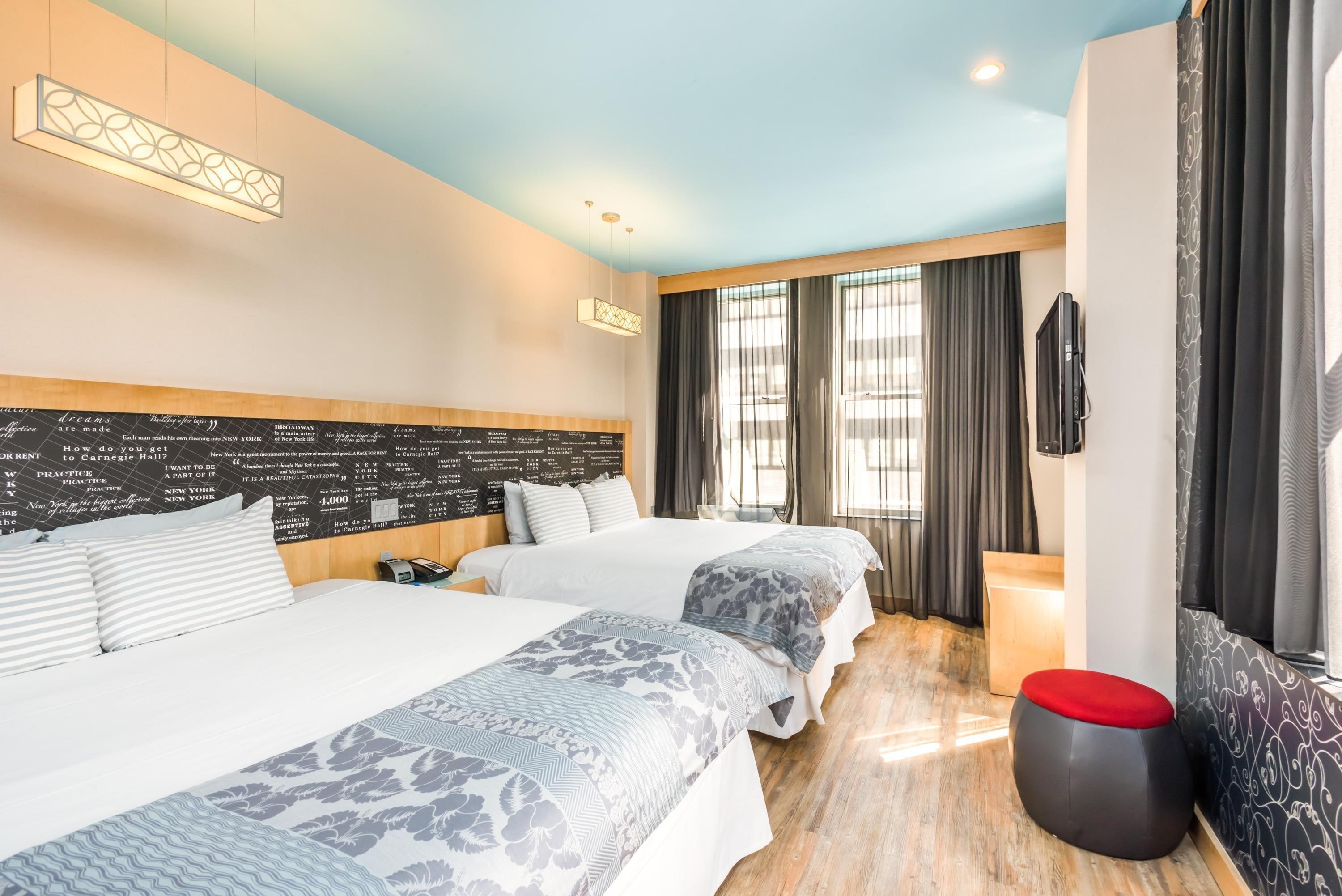 Tryp By Wyndham Times Square - Midtown Hotel