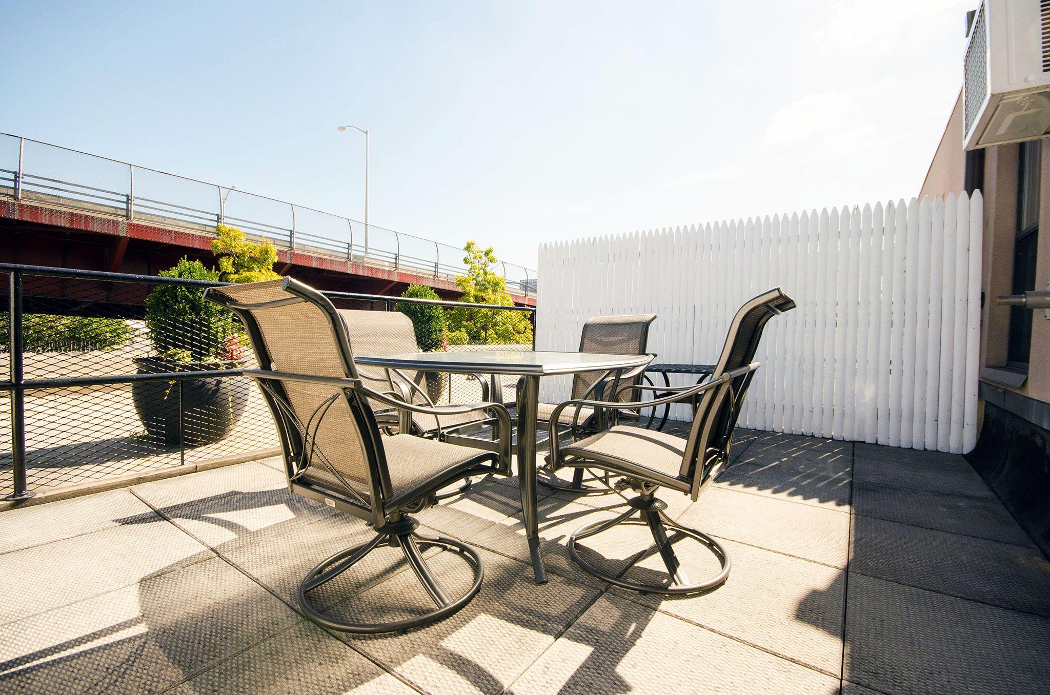 Hotel The Box House (adults Only)