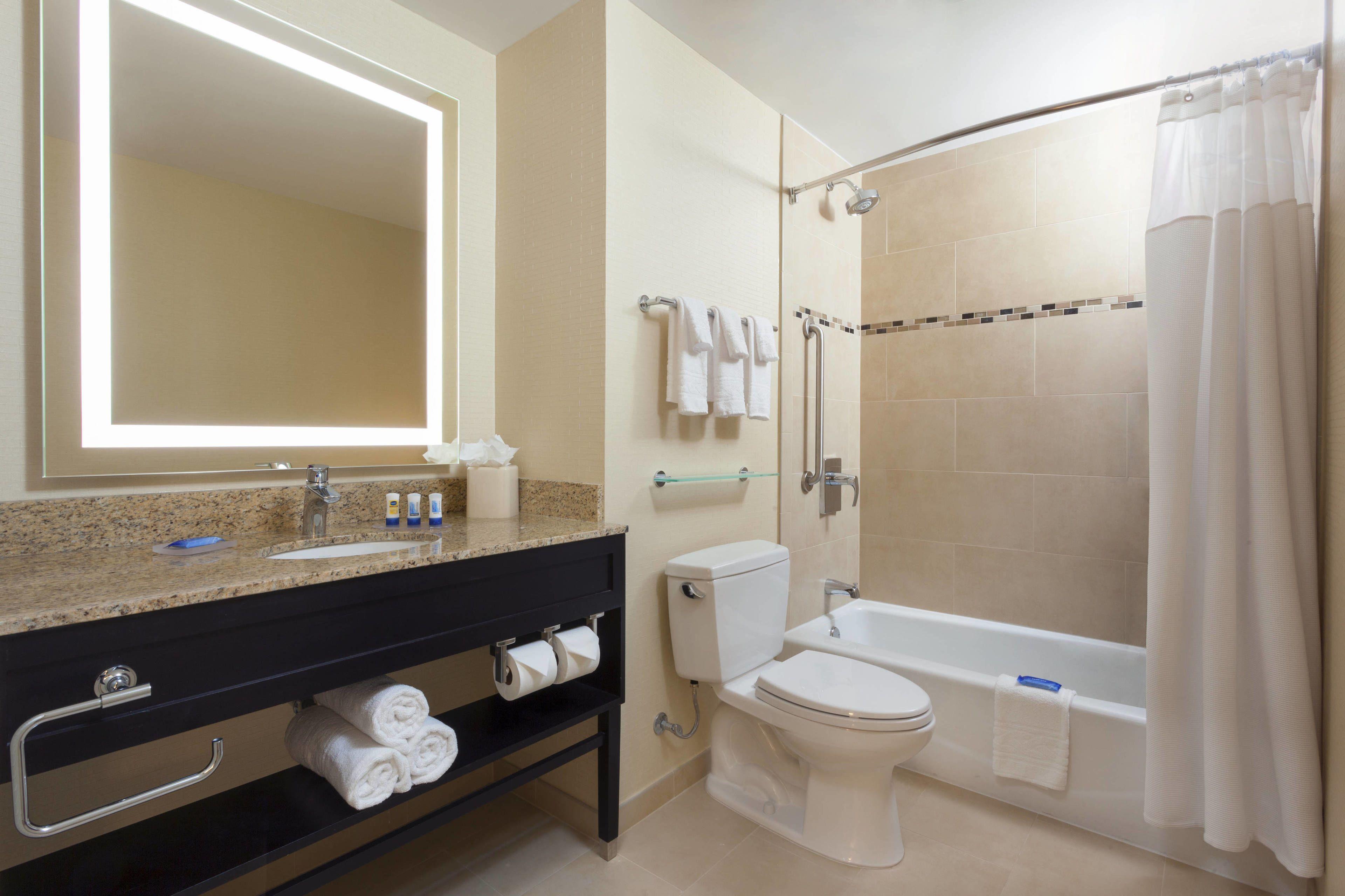 Fairfield & By Marriott Midtown Manhattan/penn Station Hotel 4*