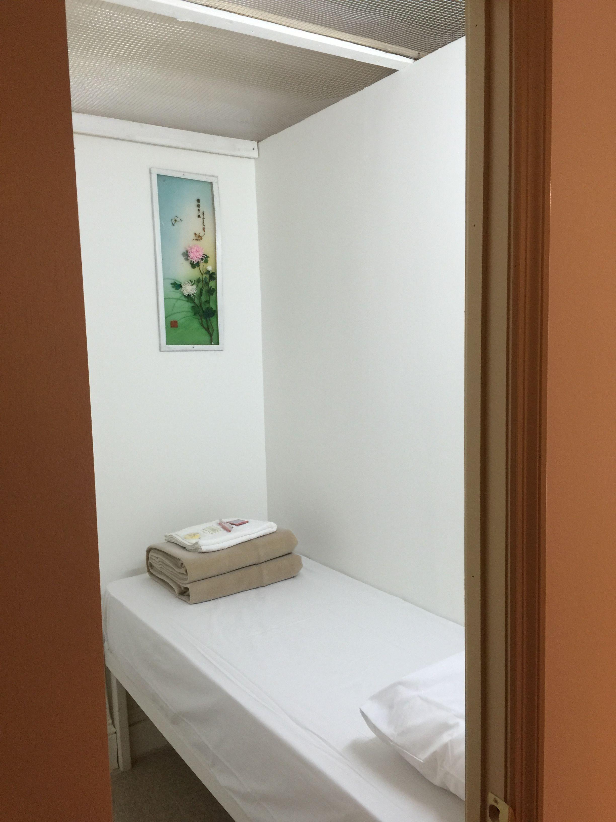 Bowery Grand Hostel *