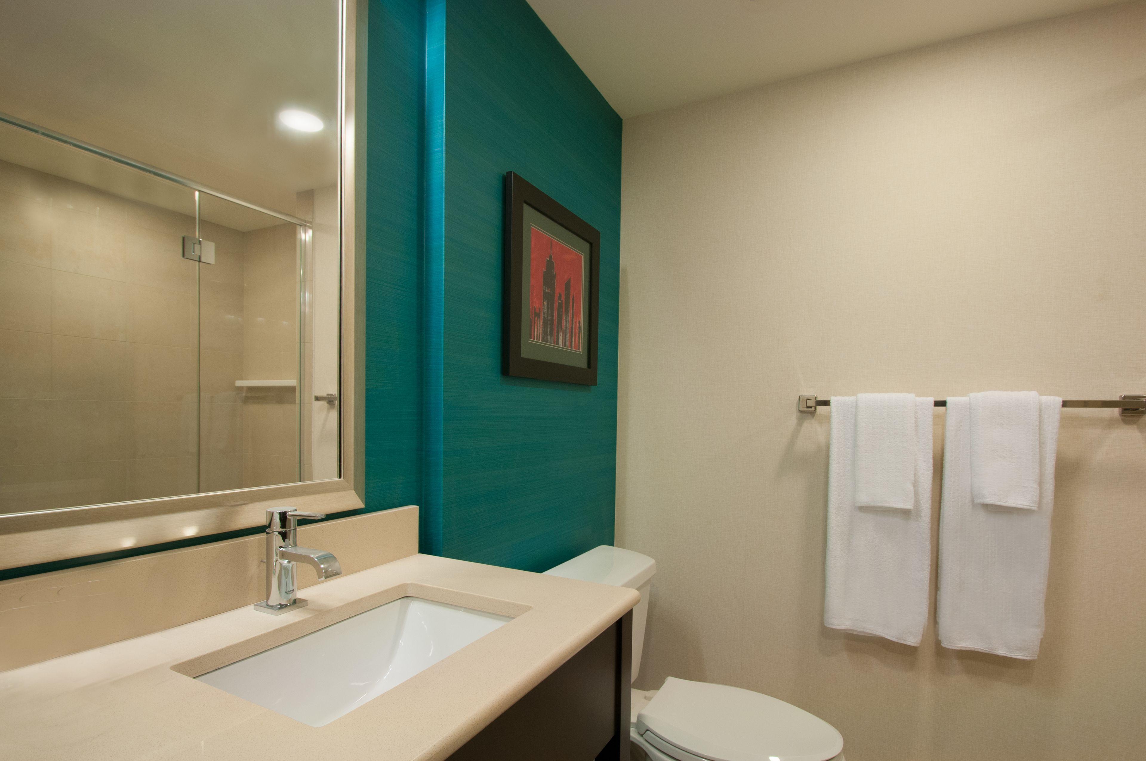 Courtyard By Marriott Times Square West Hotel New York