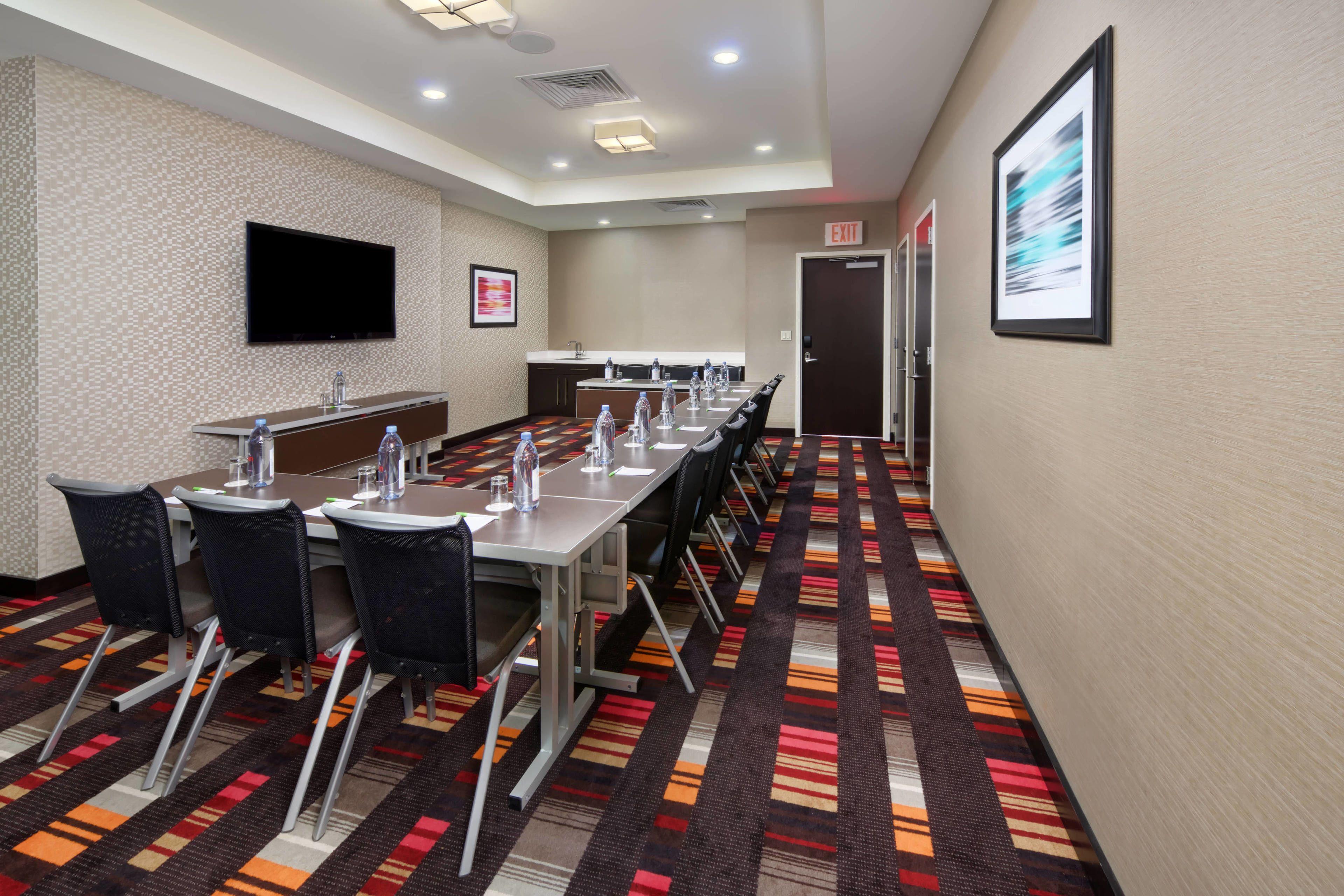 Hotel Courtyard By Marriott Times Square West 3*