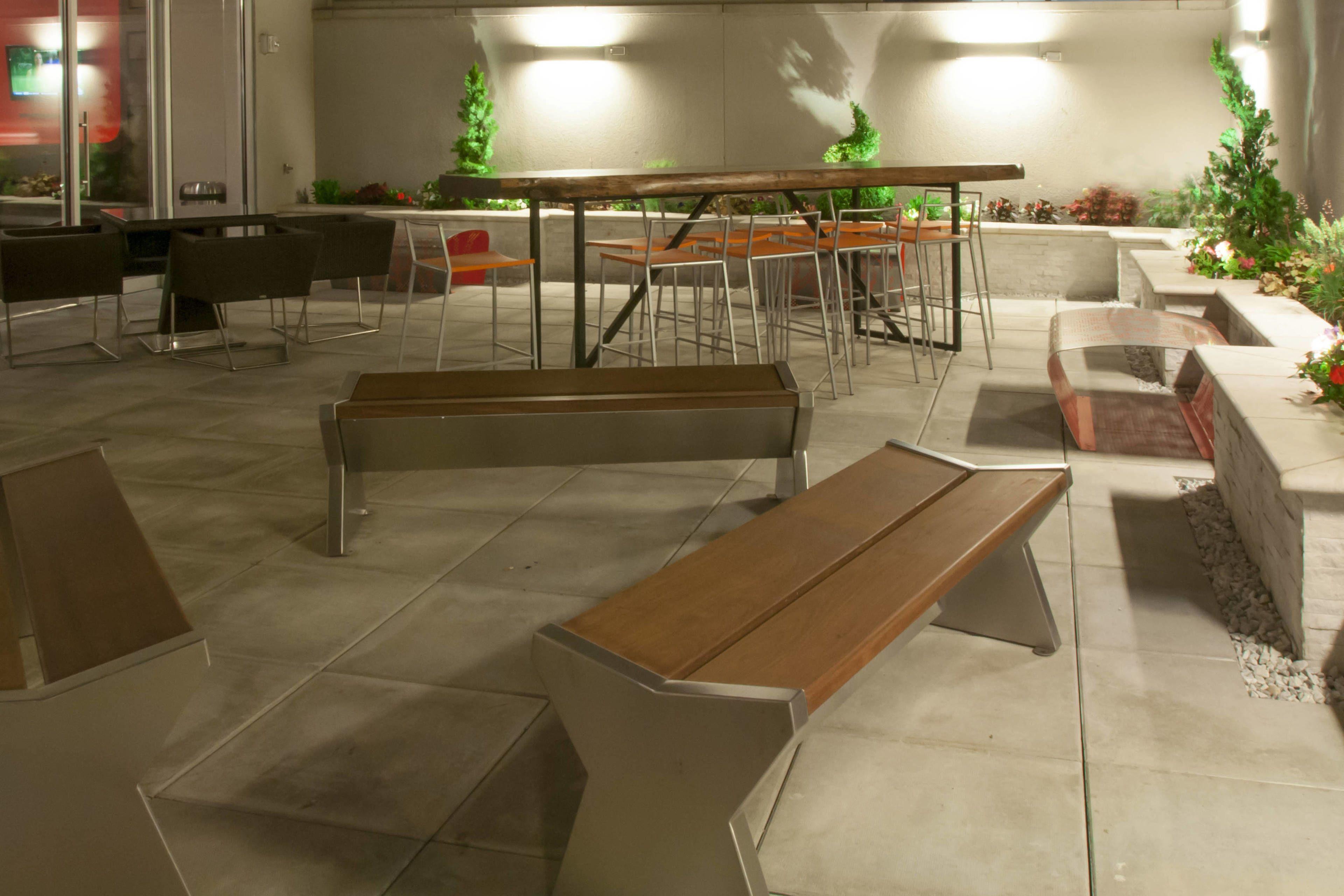 Courtyard By Marriott Times Square West