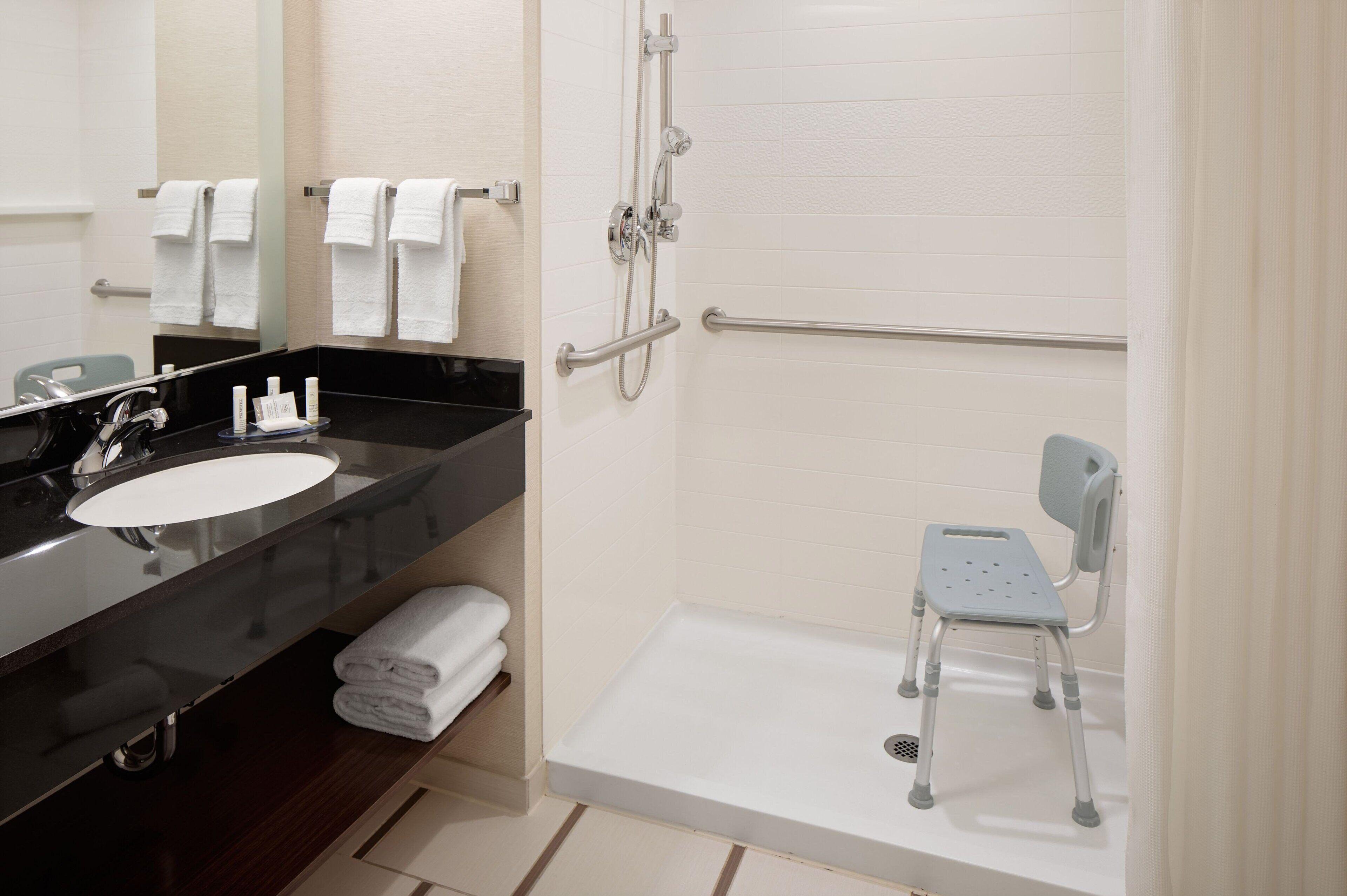 Fairfield & Manhattan/downtown East Hotel