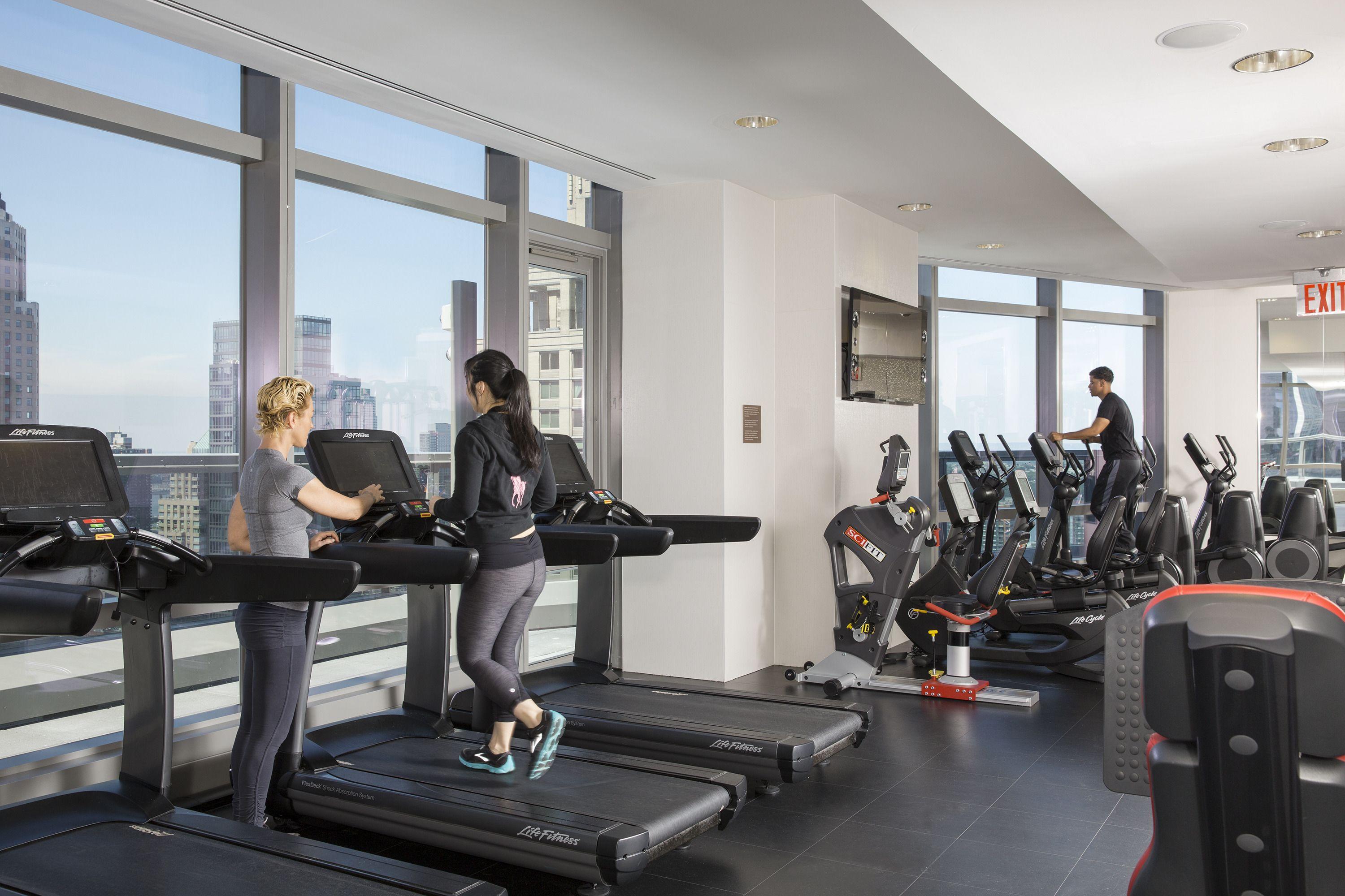 By Marriott Manhattan/central Park Hotel New York