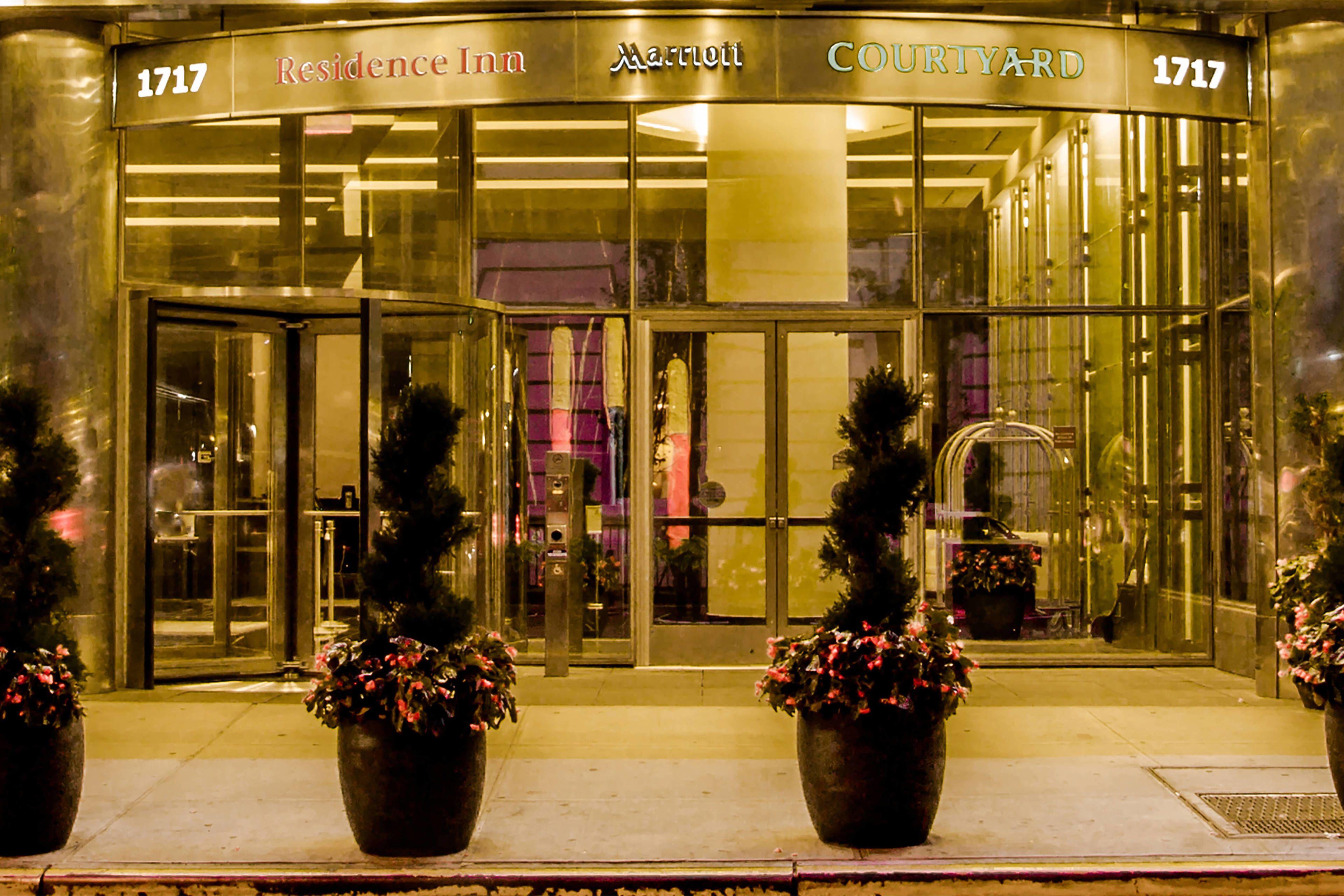 By Marriott Manhattan/central Park 4*