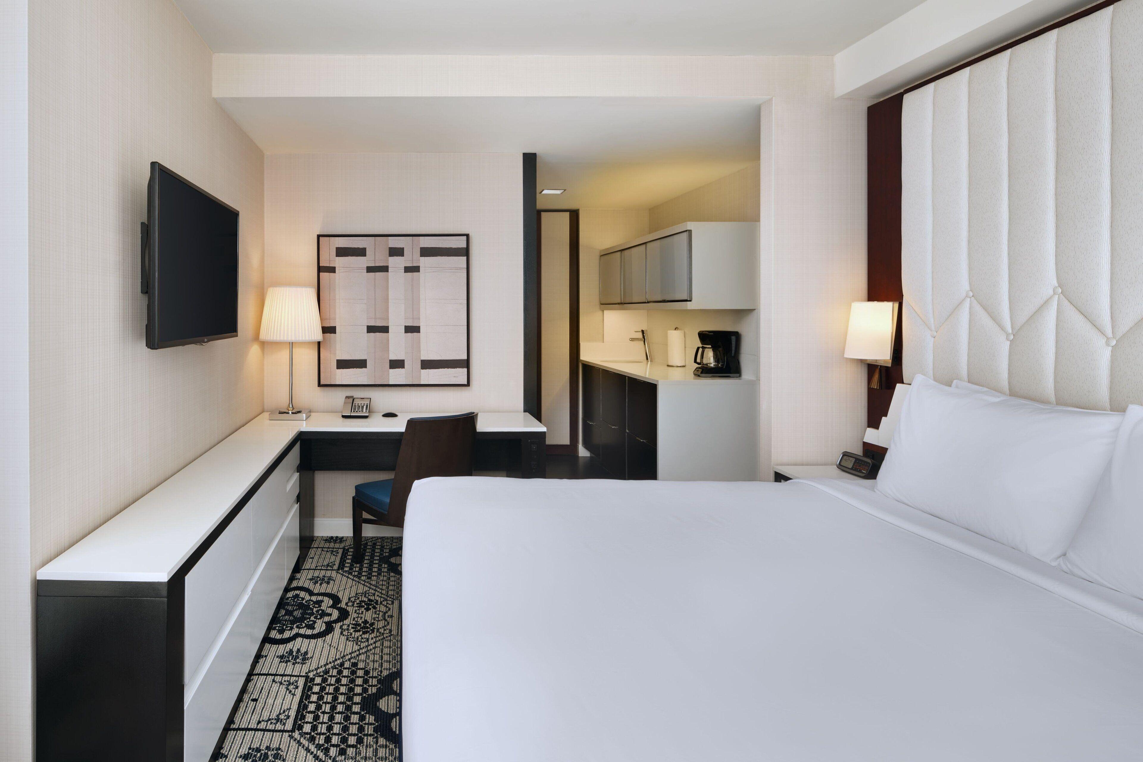 Hotel By Marriott Manhattan/central Park