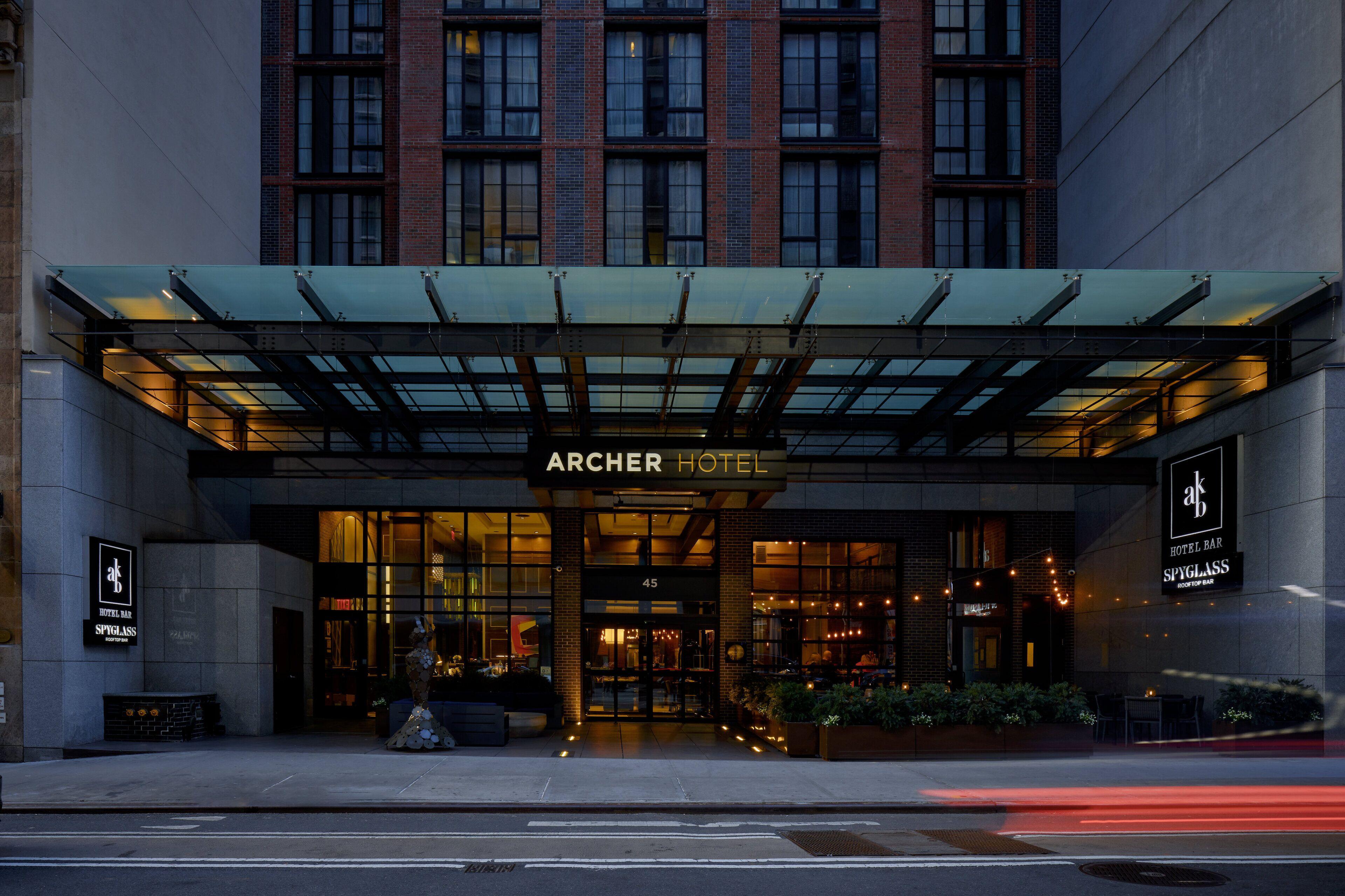 Archer Hotel