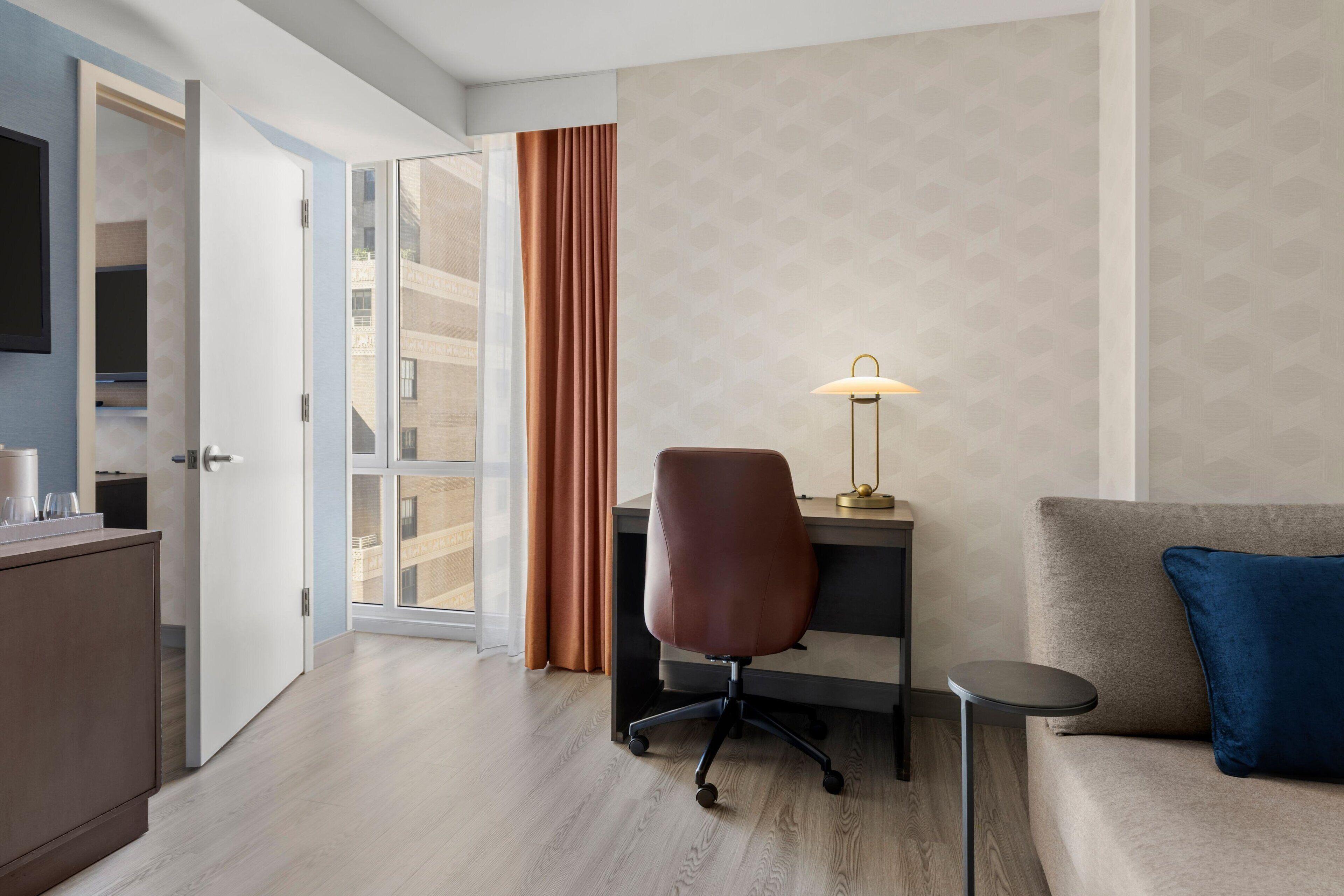 Courtyard By Marriott Manhattan/chelsea Hotel