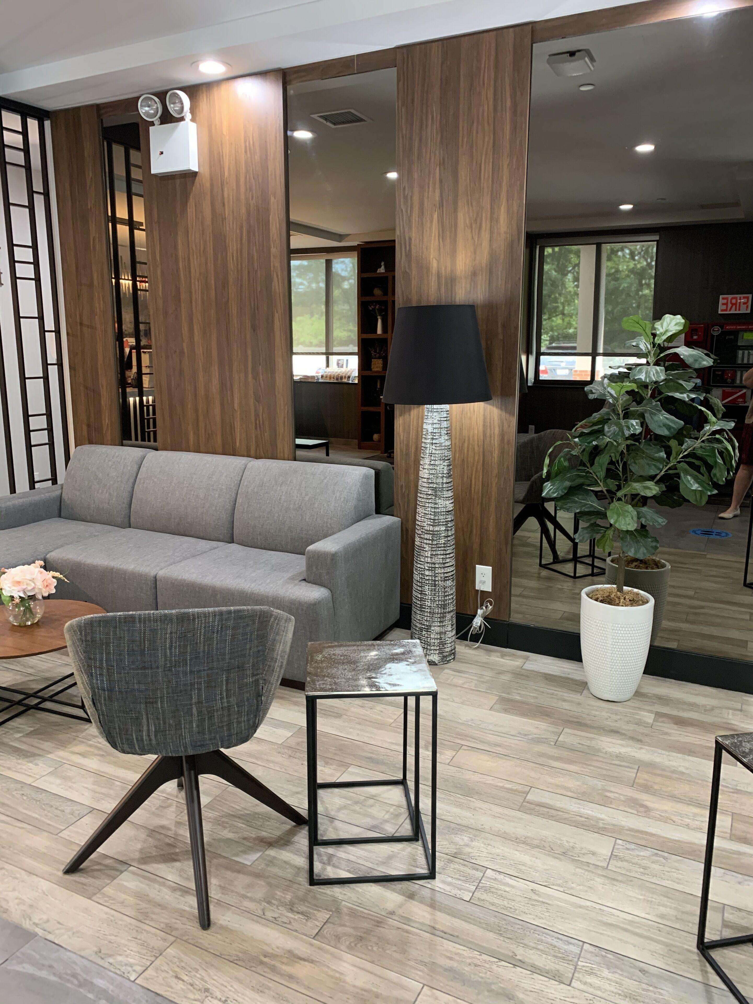 Fairfield & By Marriott Staten Island Hotel 3*