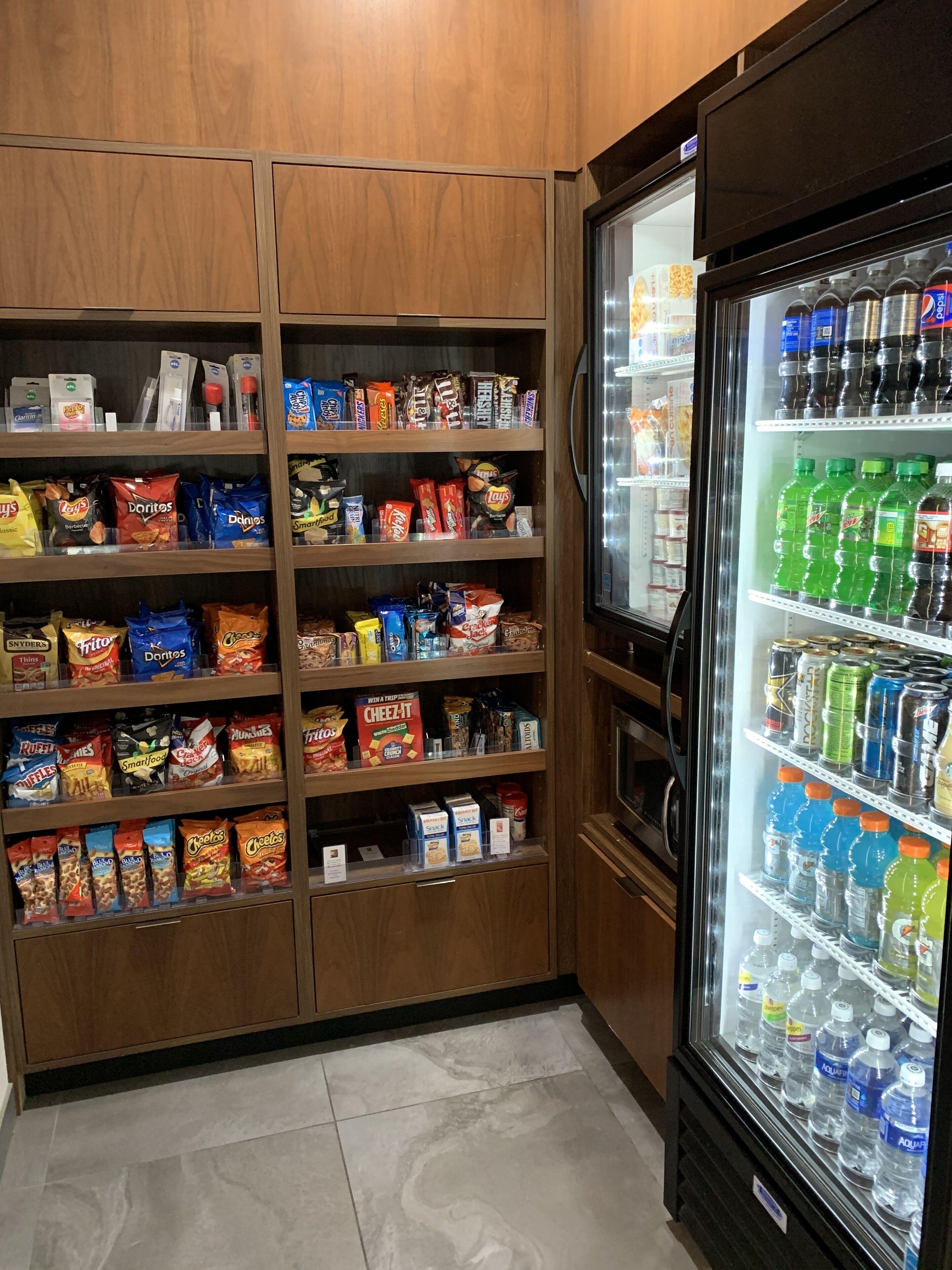 Fairfield & By Marriott Staten Island Hotel 3*