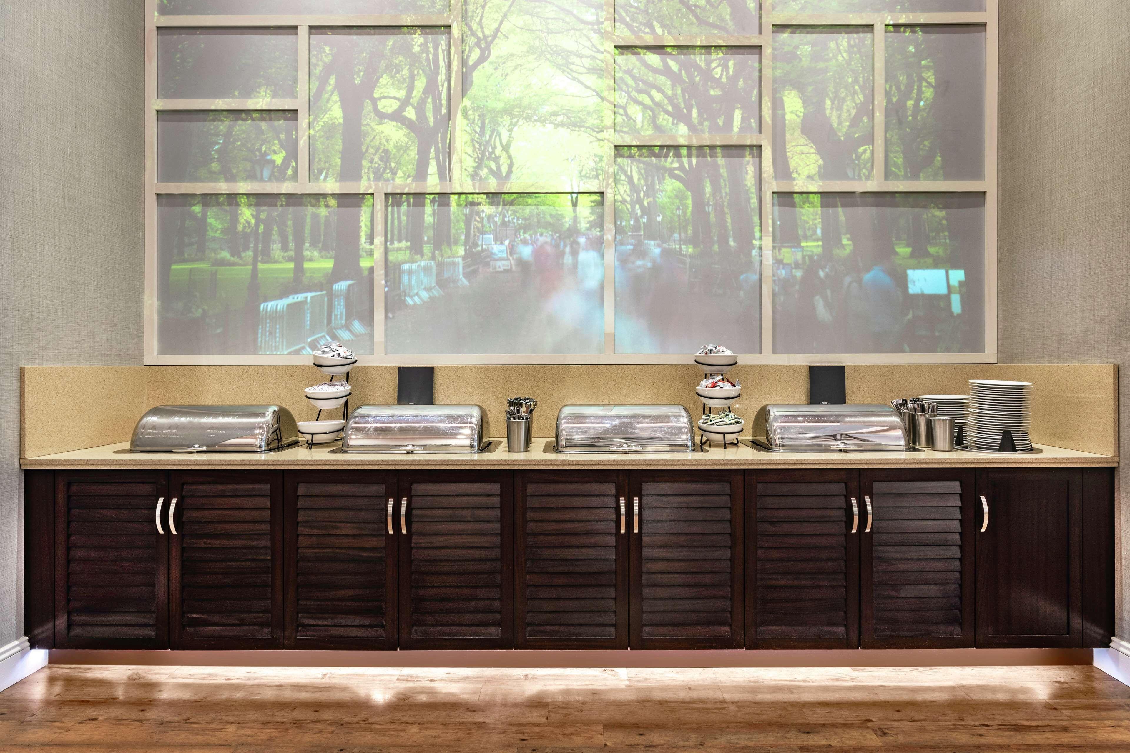 Hotel Homewood Midtown Manhattan Times Square South 3*