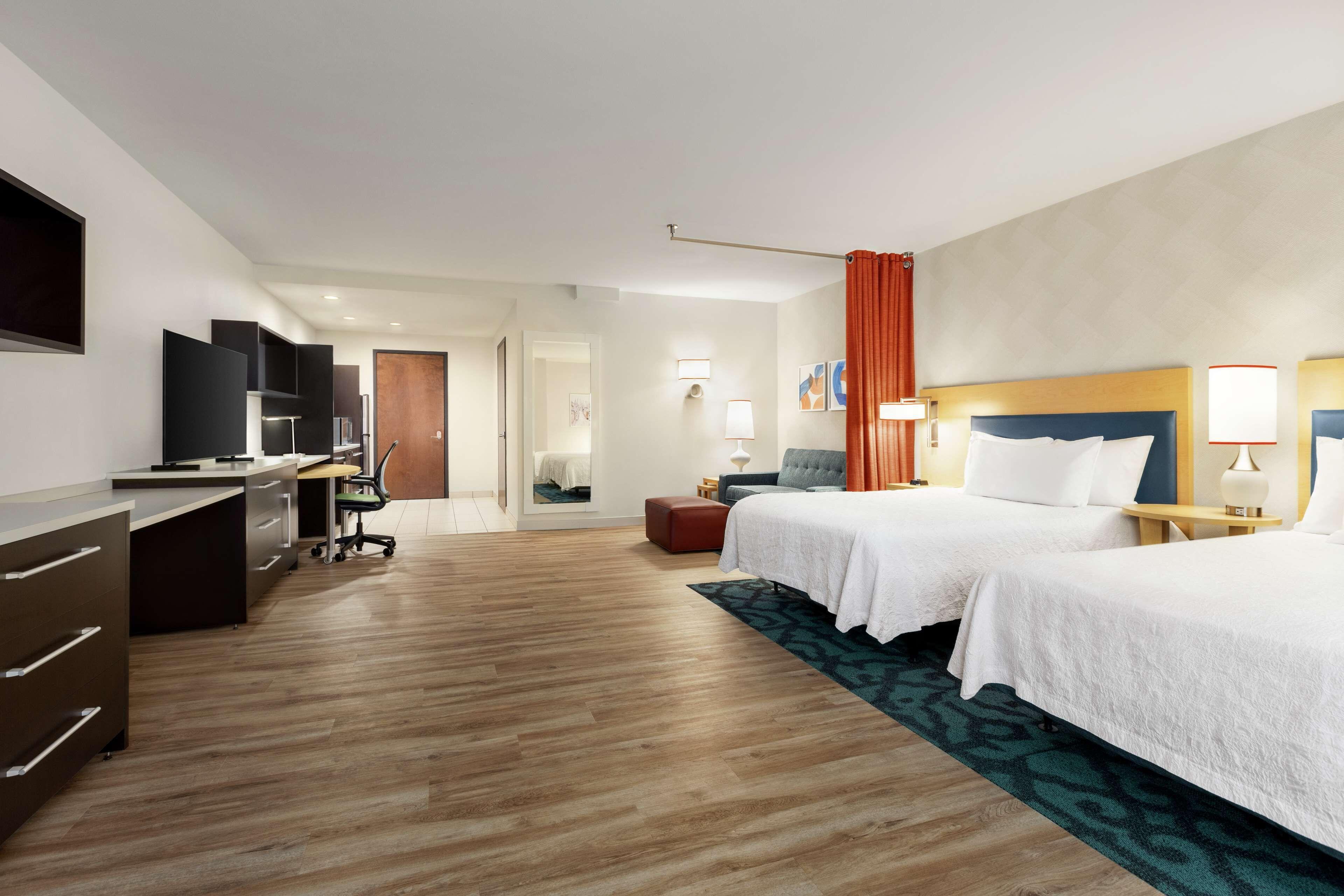 Home2 Long Island City/manhattan View Hotel