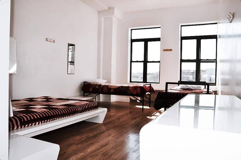 Hostel Ny Moore