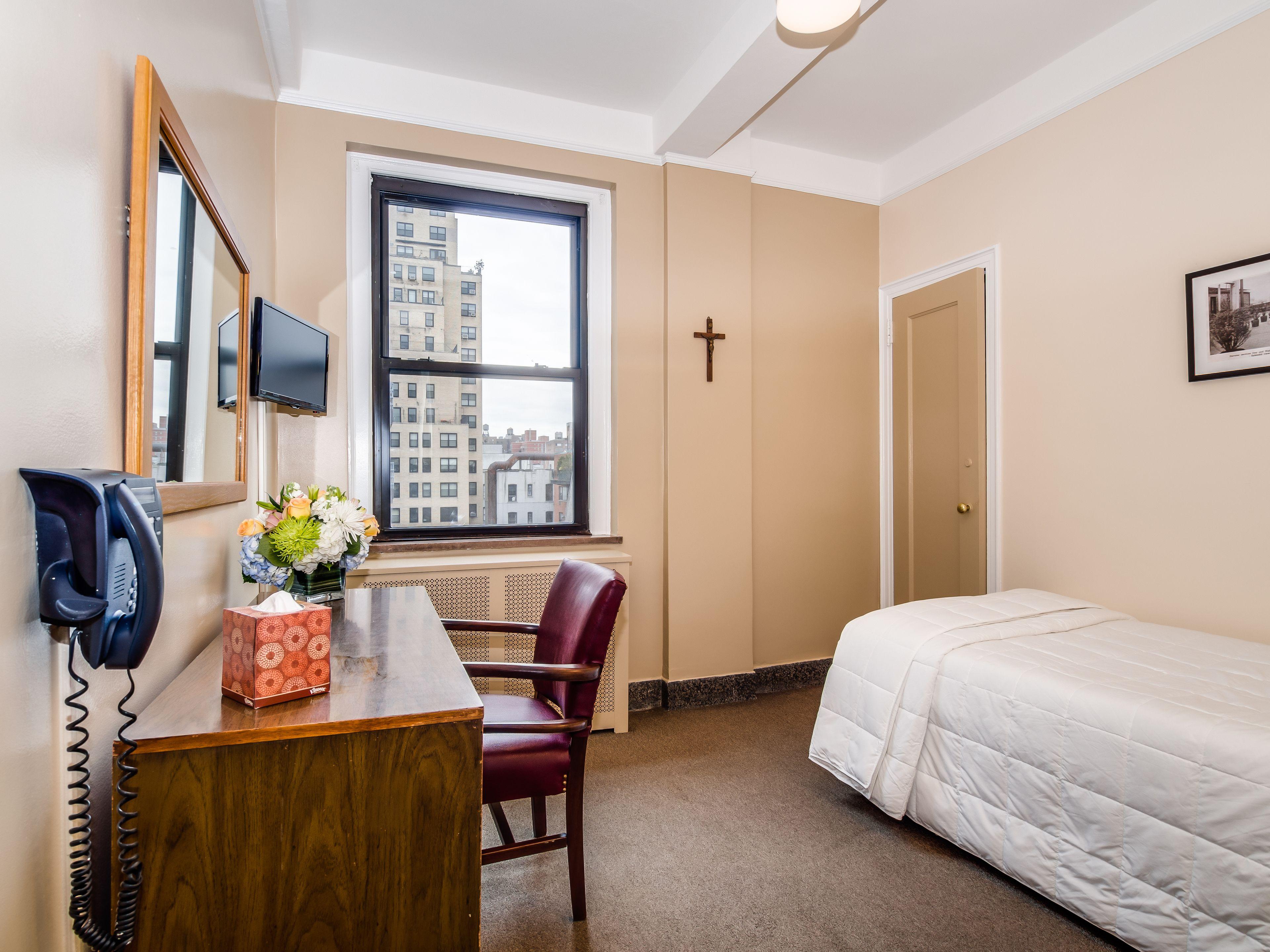 Leo House 3* New York