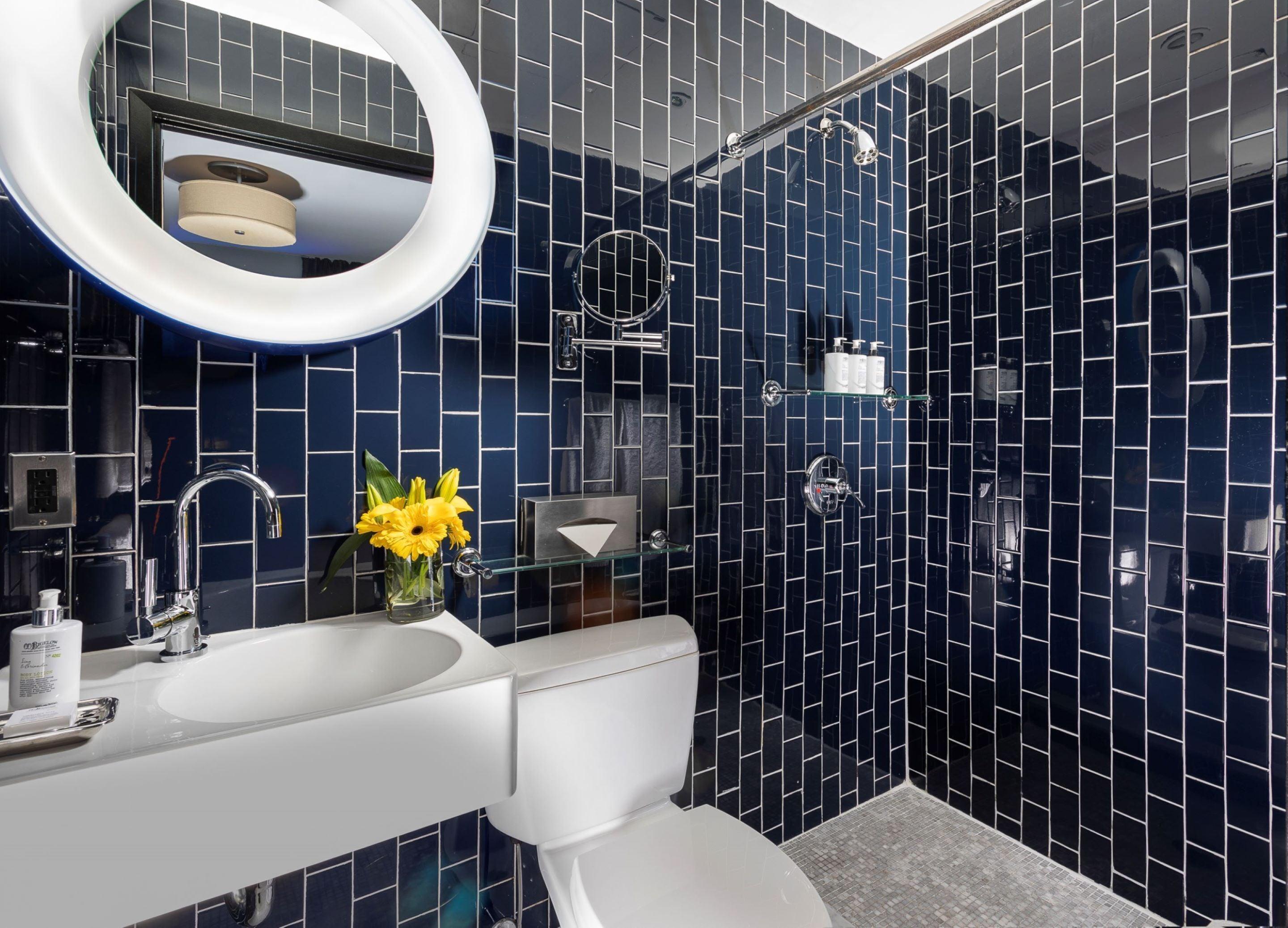 6 Columbus Park Hotel 4*