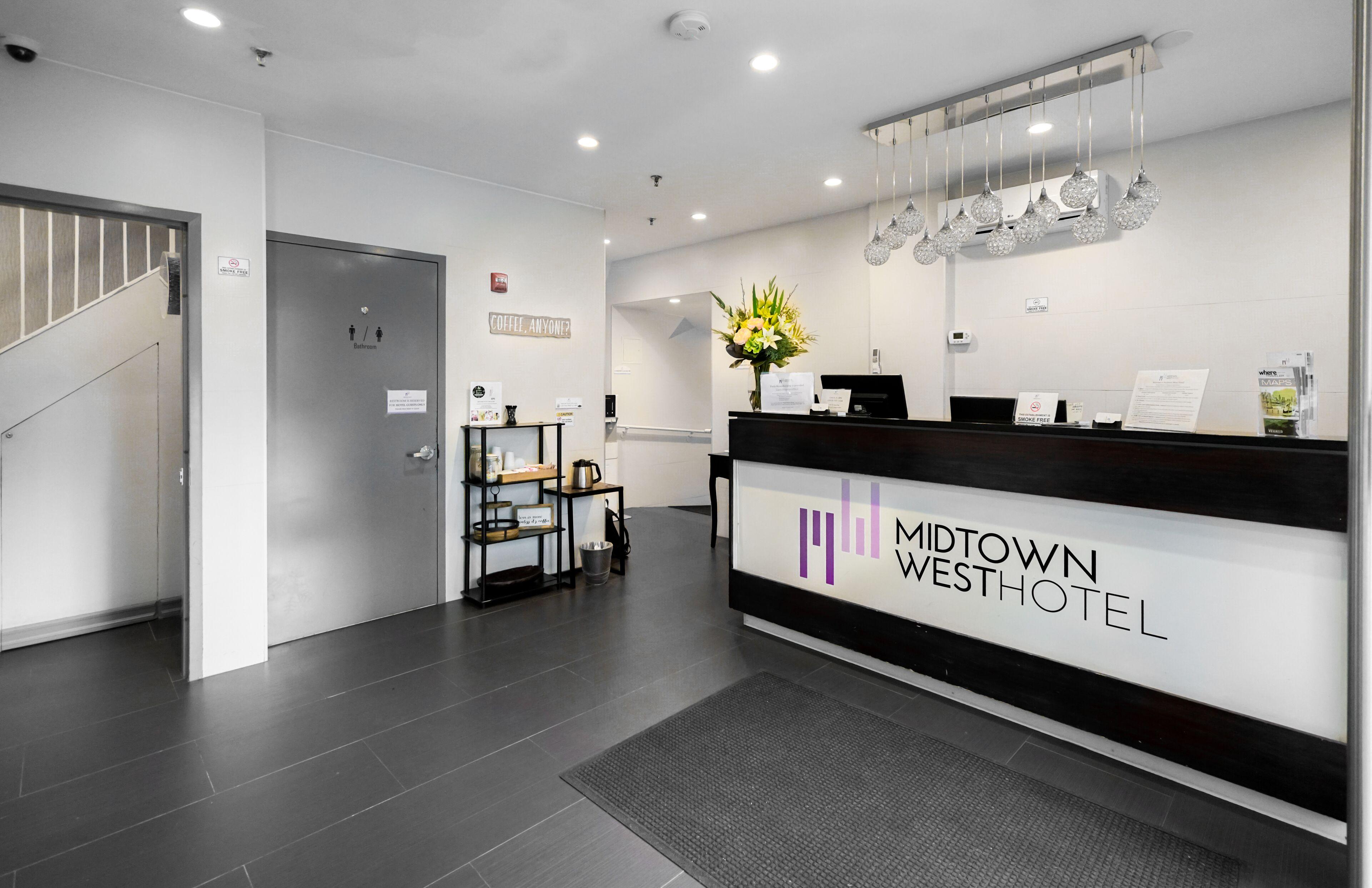 Midtown West 3*