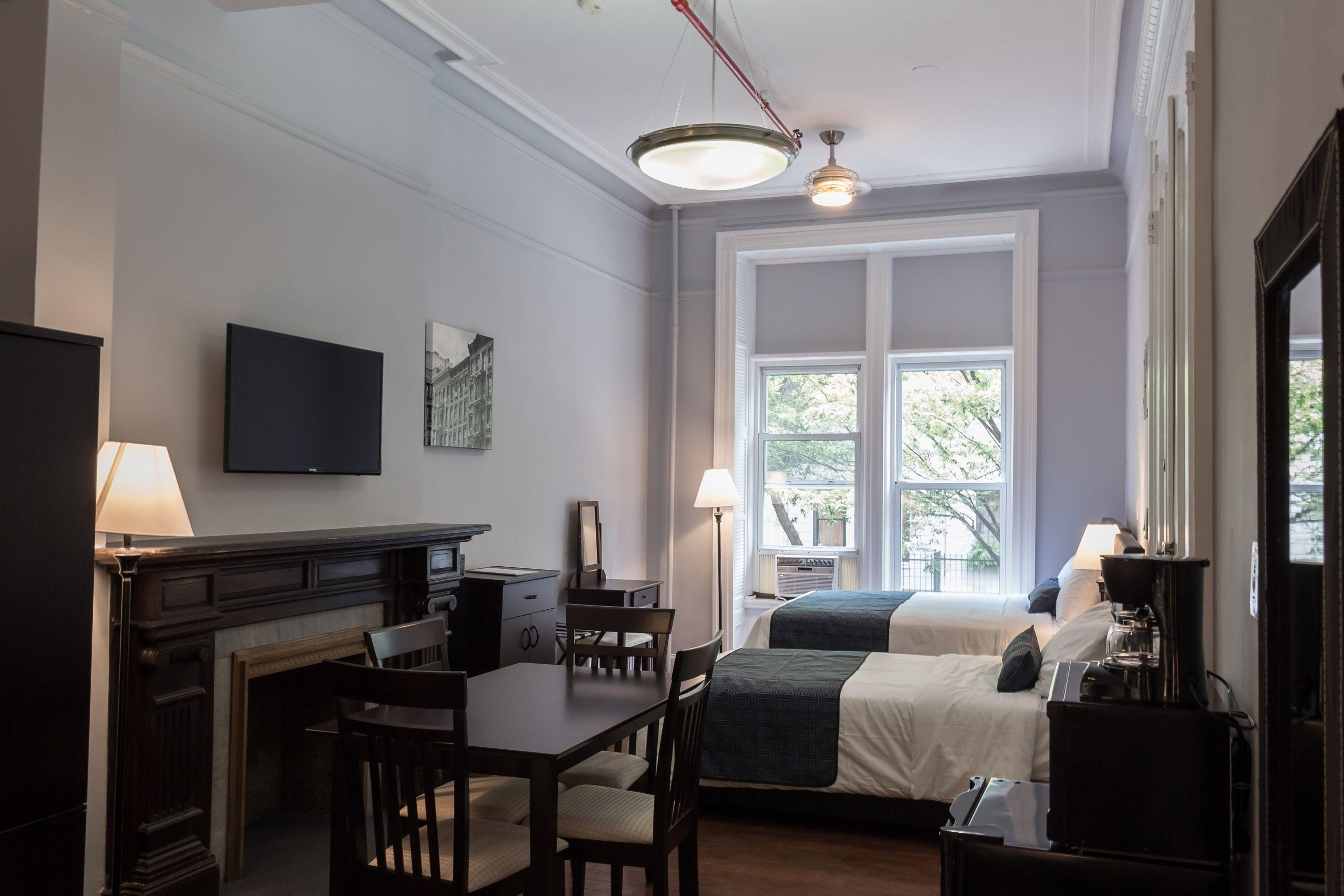 The Park North Guest house New York
