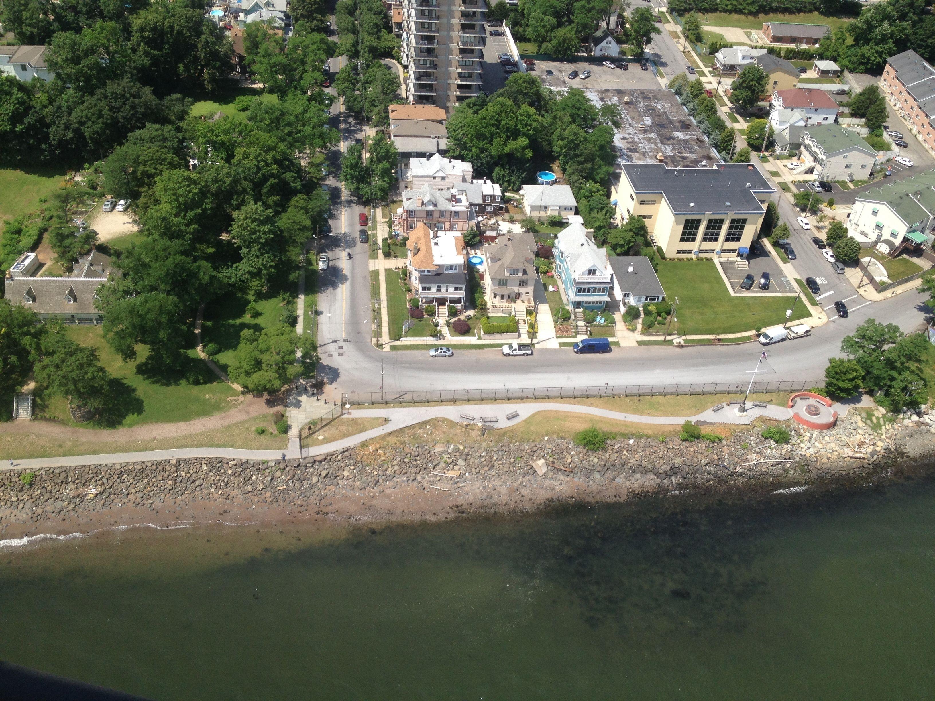 Harbor House Bed & Breakfast