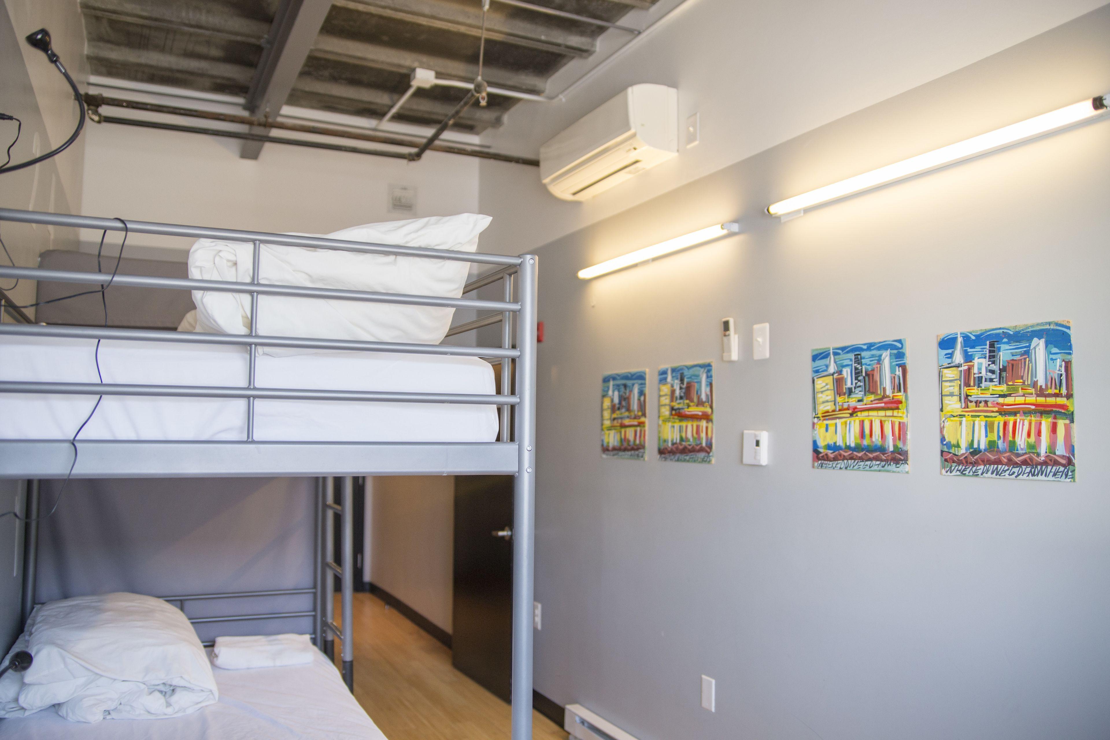 The Local Ny Hostel *