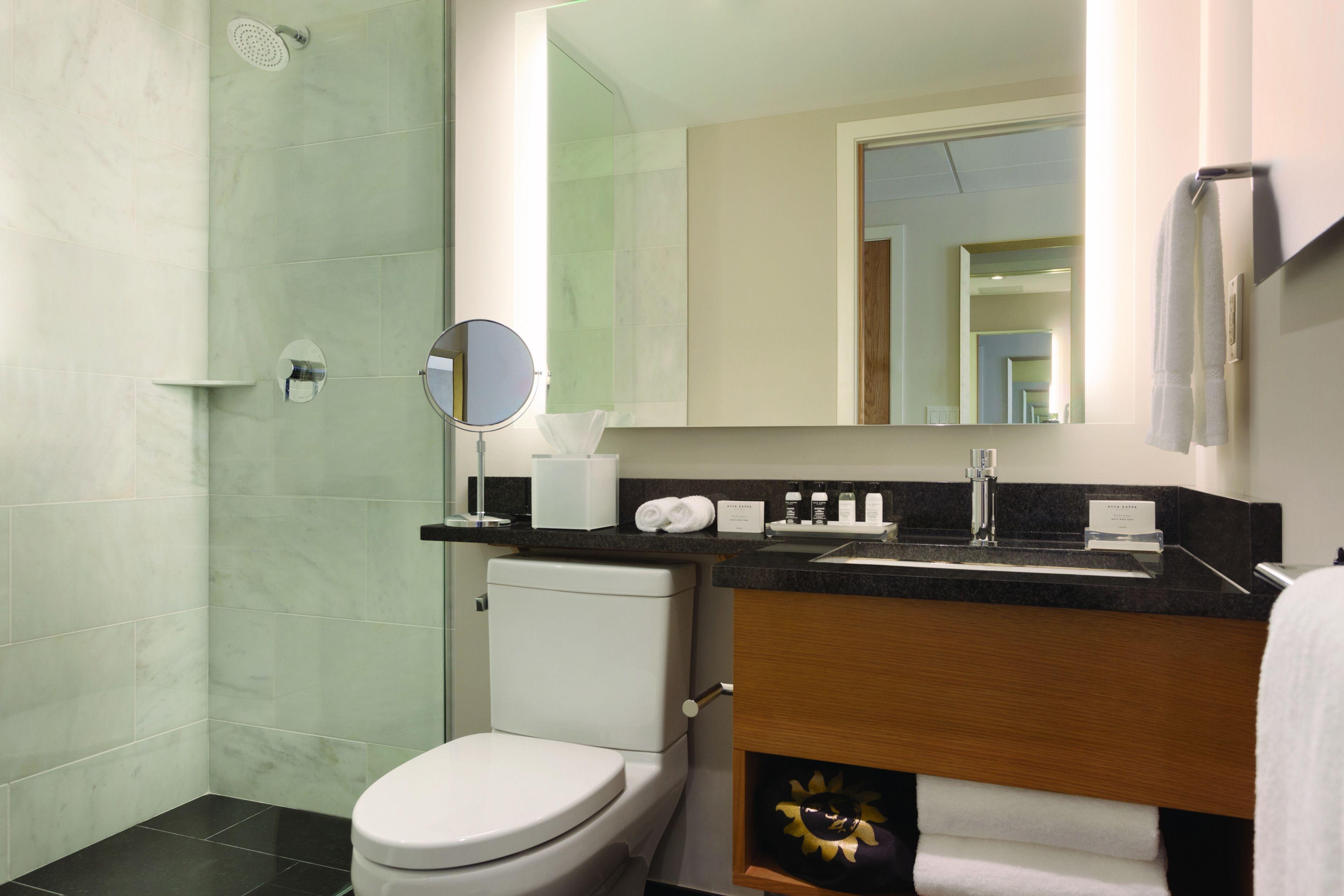 Executive Le Soleil Hotel 4*