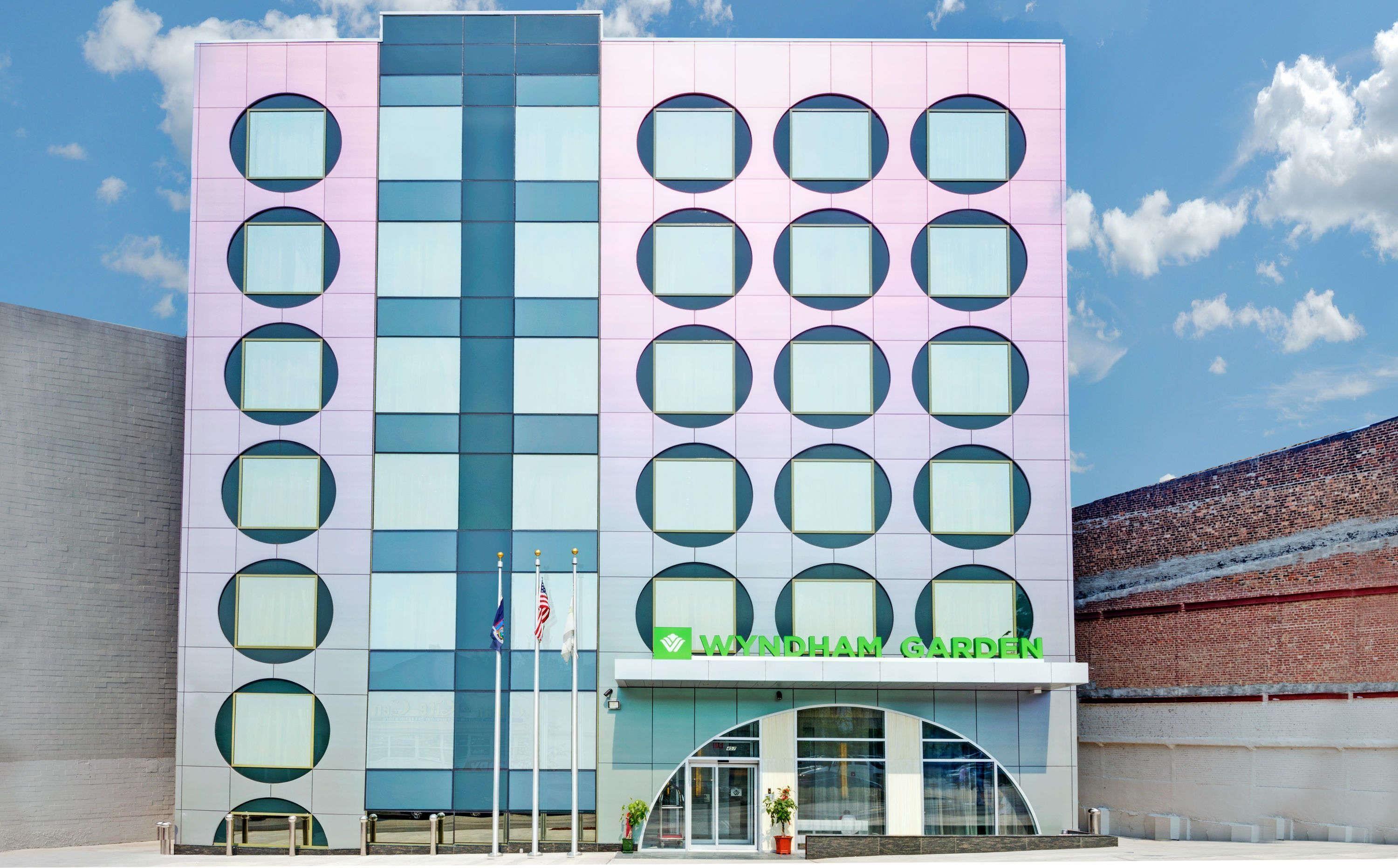 Wyndham Garden Brooklyn Sunset Park 4*