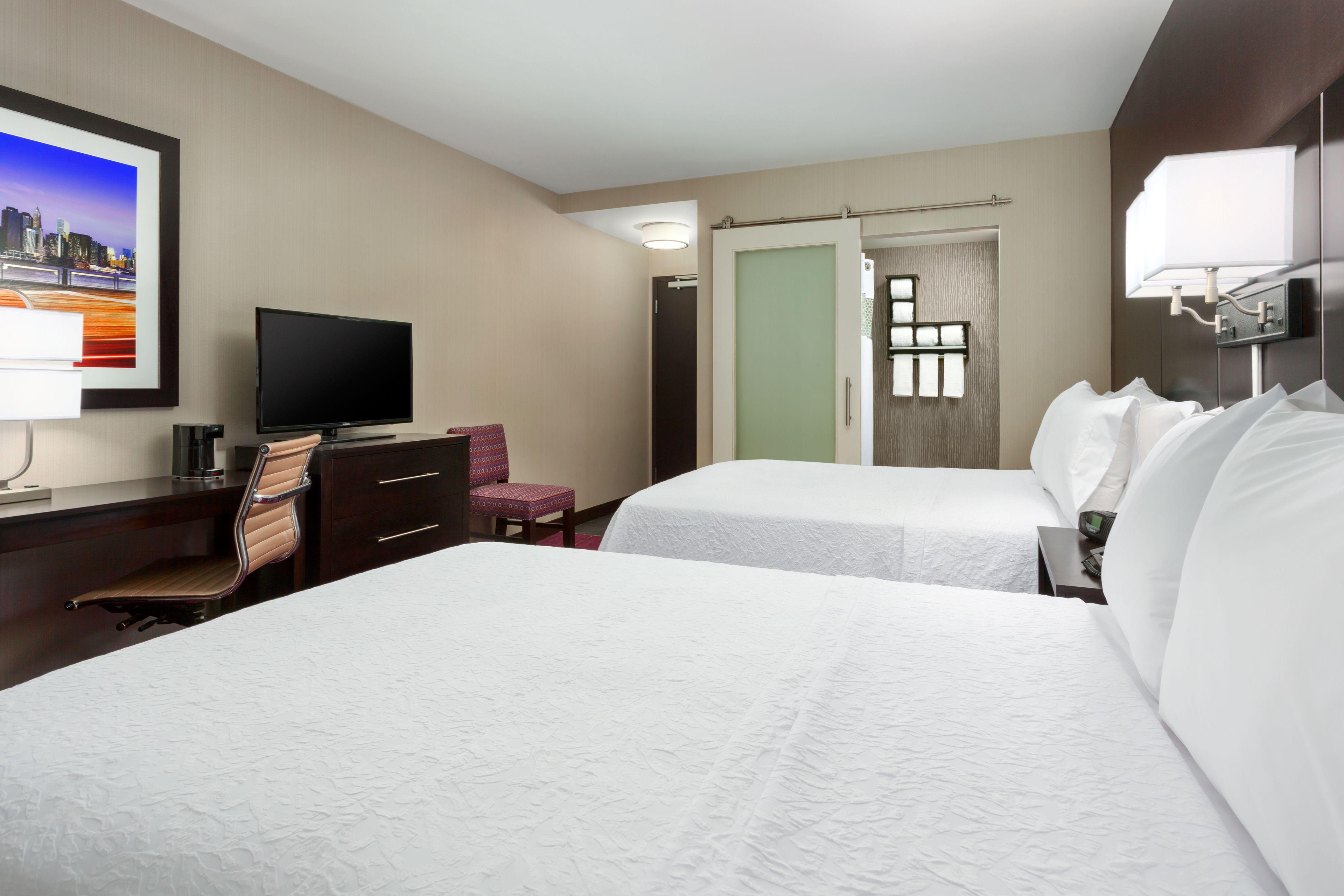 Hampton Times Square 3*