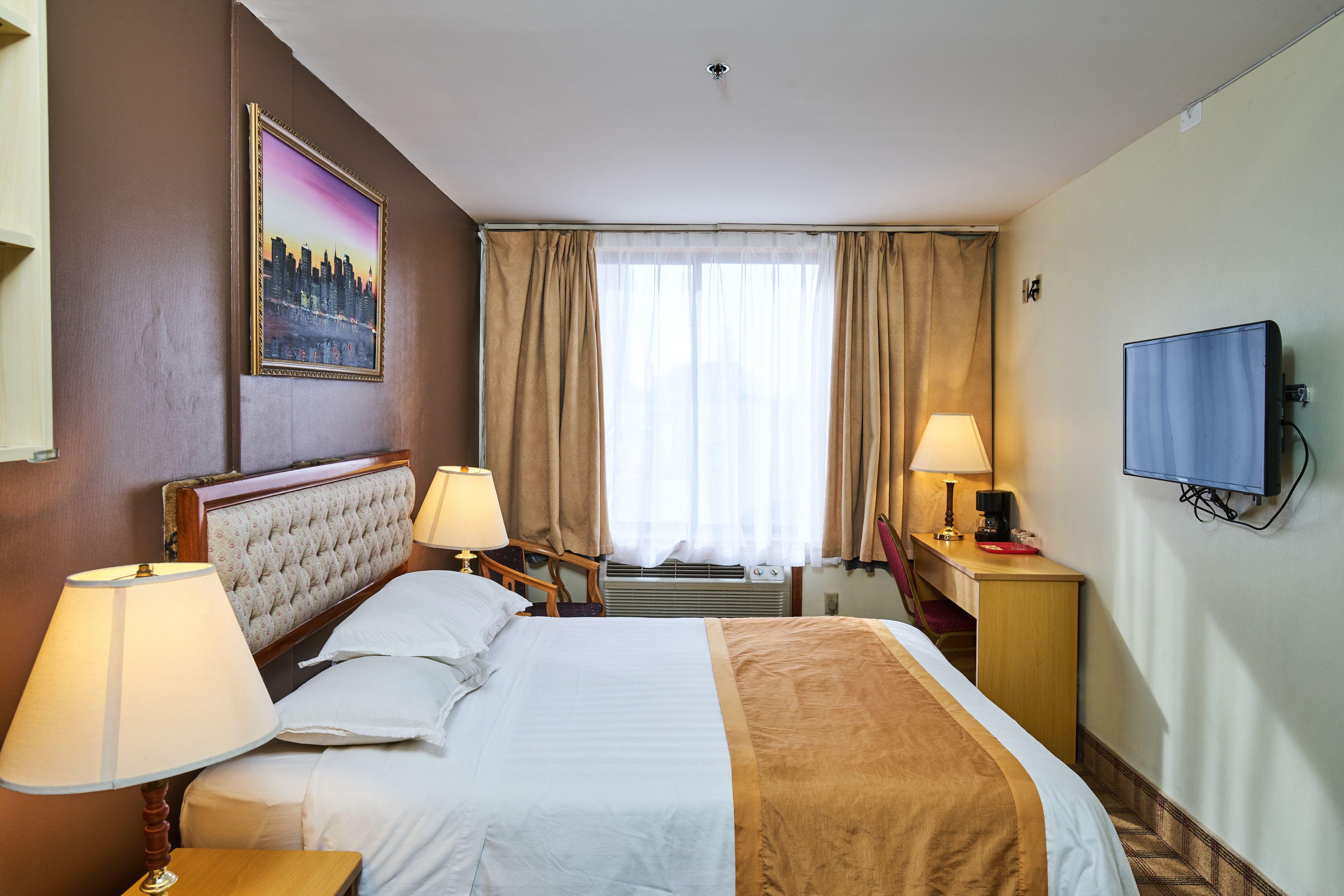 Hotel Flushing New York