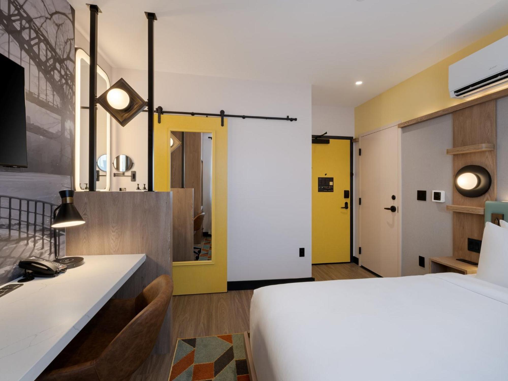 Voco Astoria By Ihg New York