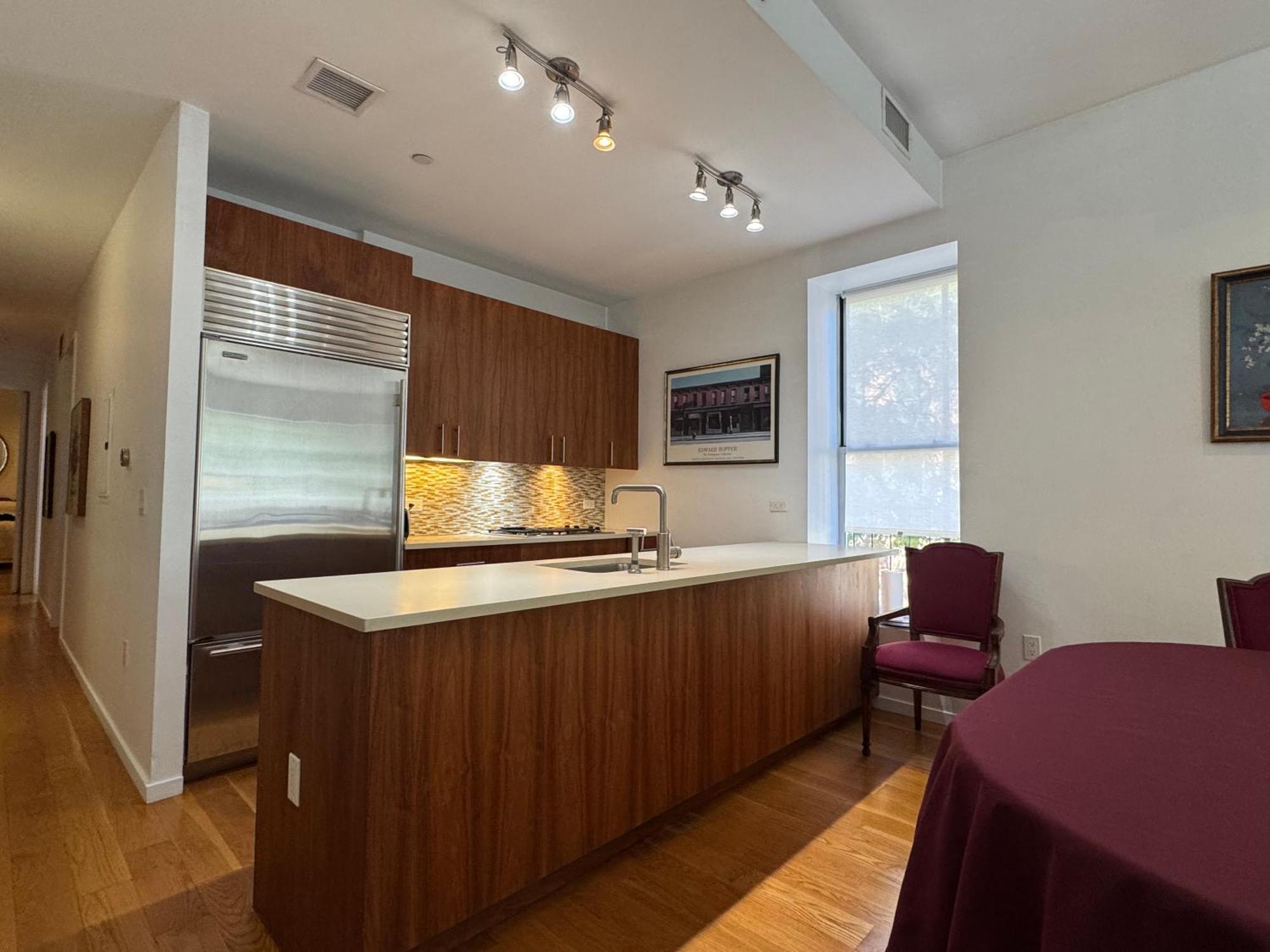 Large And Luxurious In Strivers Row *