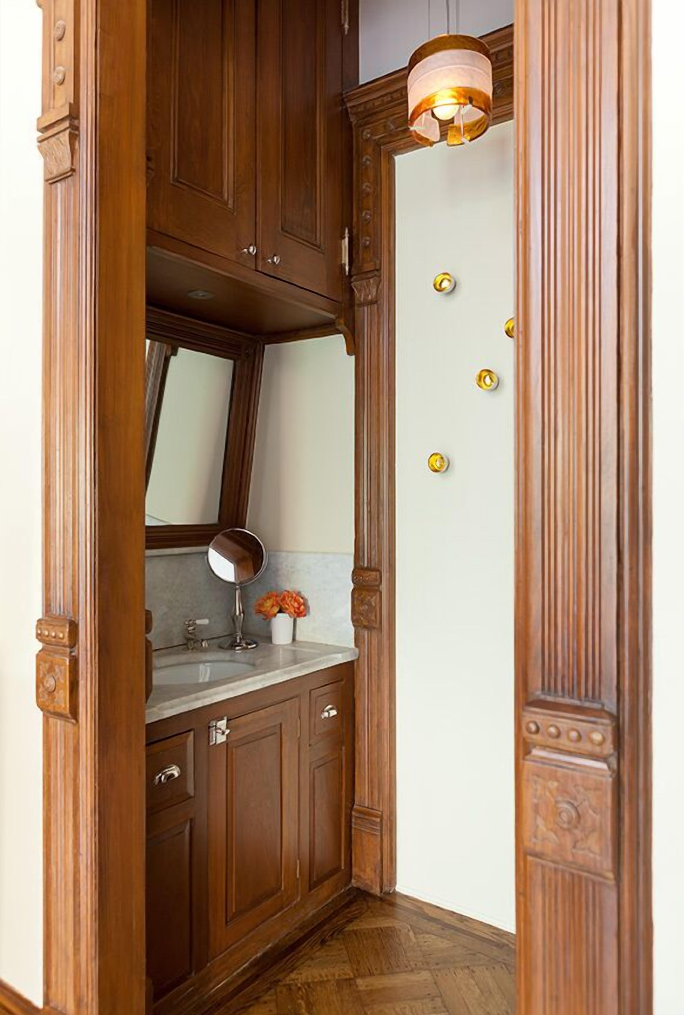 Arlington Place Bed & Breakfast Hotel