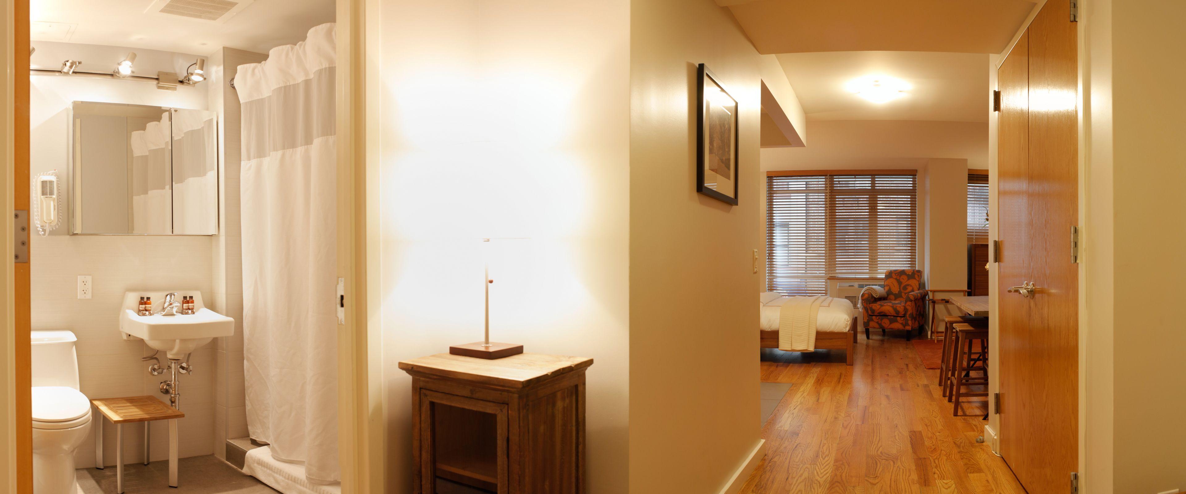 Sanctuary Nyc Retreats 4*