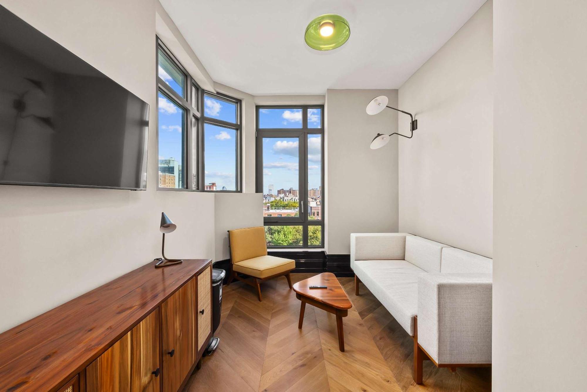 Freeman Ii By Rove 1br With Shared Amenities * New York