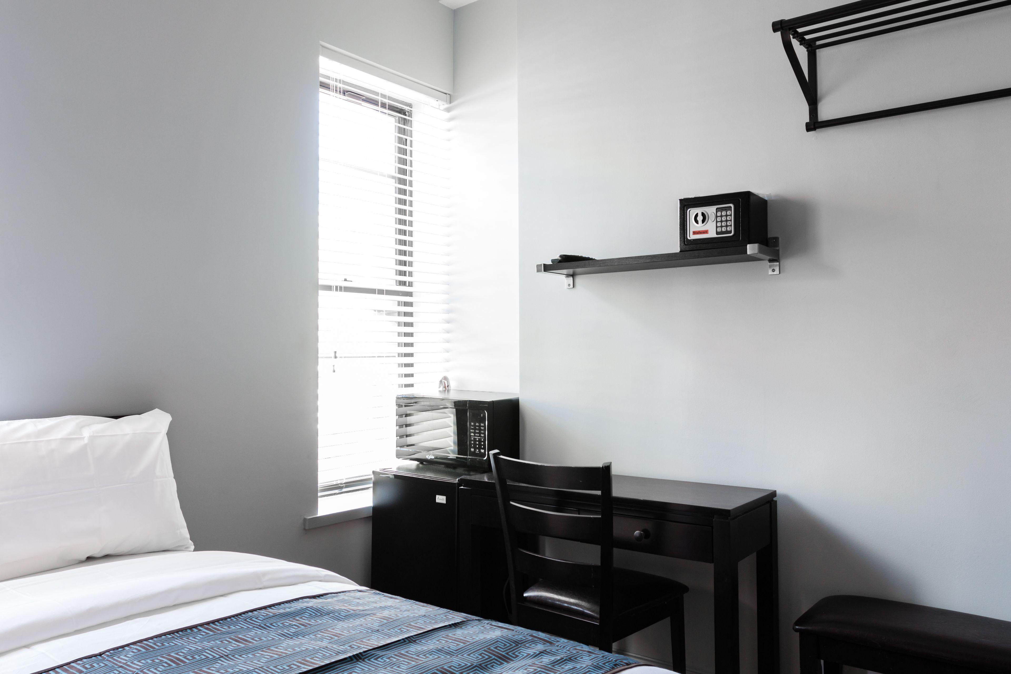 Guest house The Park Ave North 3*