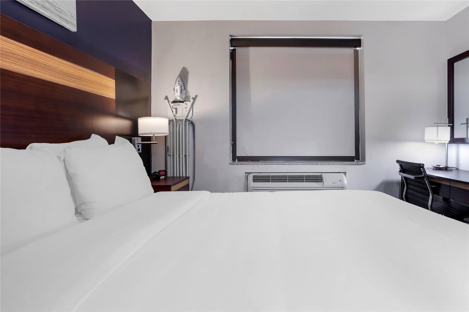 Hotel Avion Near Lga Airport, An Ascend Collection New York
