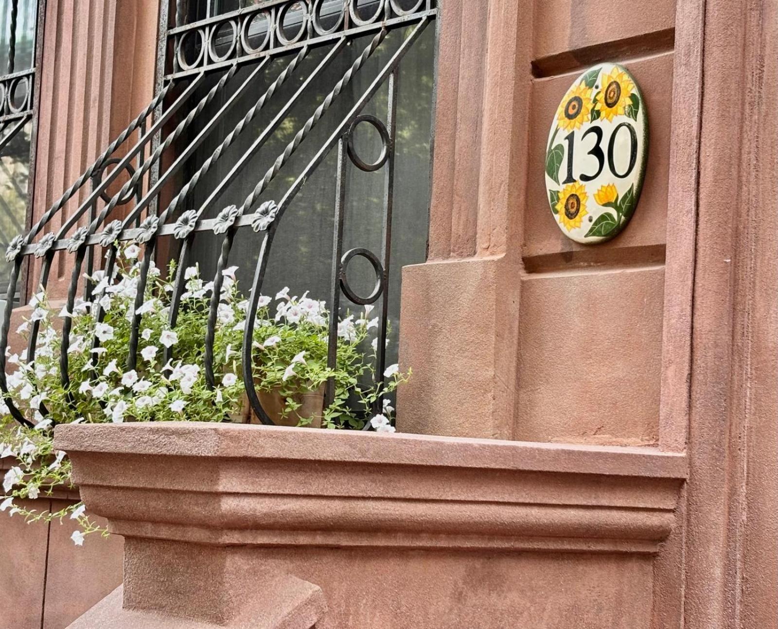 Luxurious Bedroom * New York